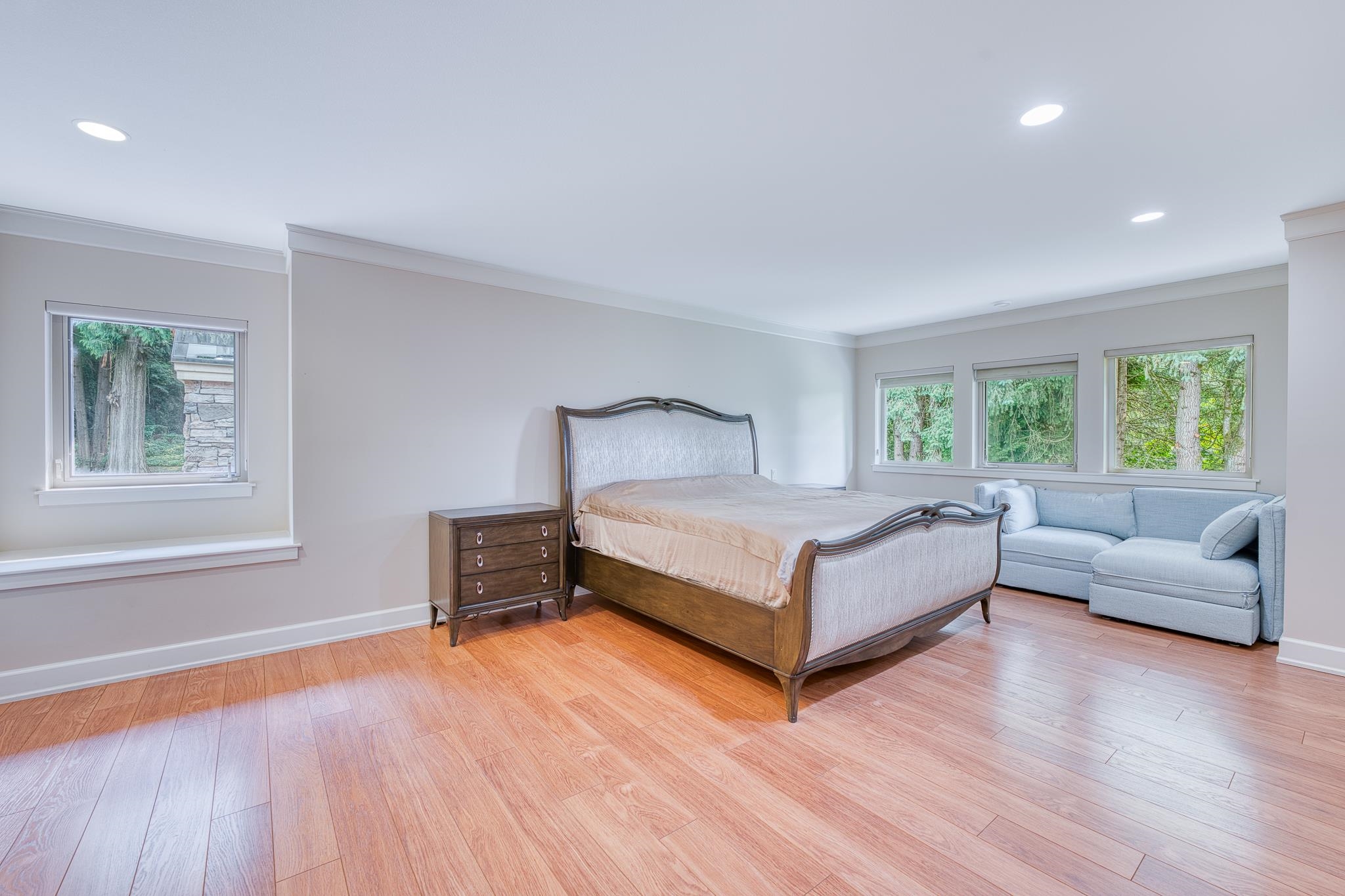  16354 30b Avenue - MLS&reg; # R3039330