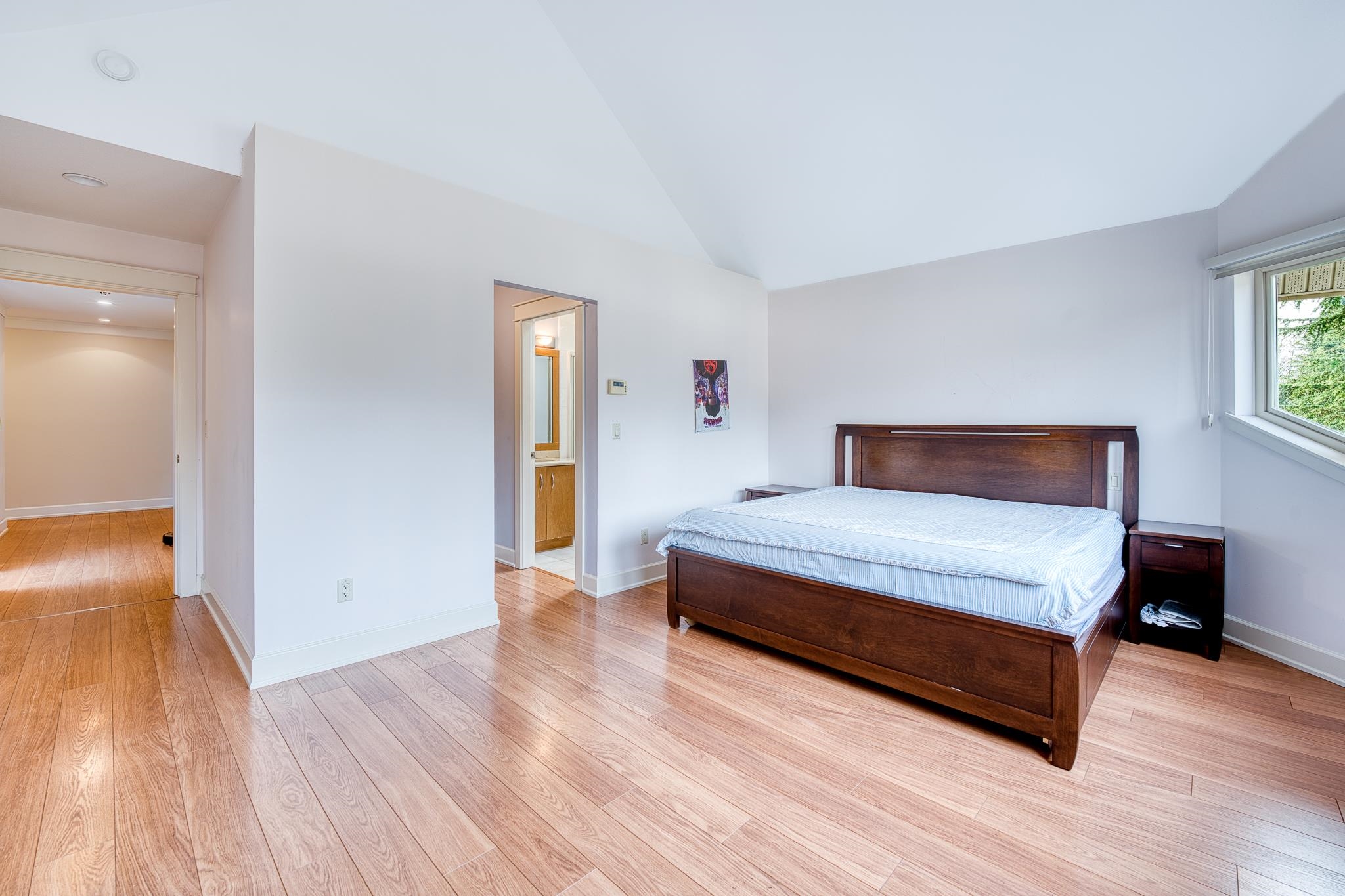  16354 30b Avenue - MLS&reg; # R3039330