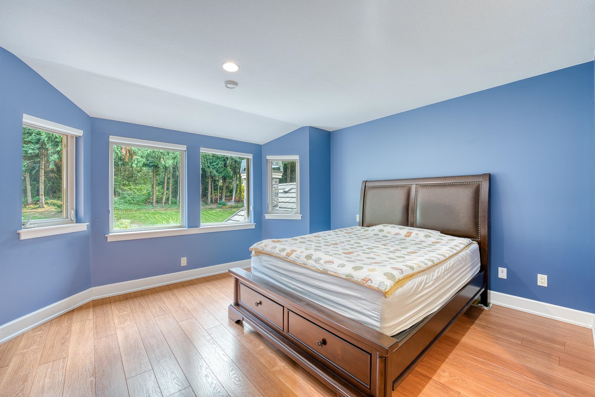  16354 30b Avenue - MLS&reg; # R3039330