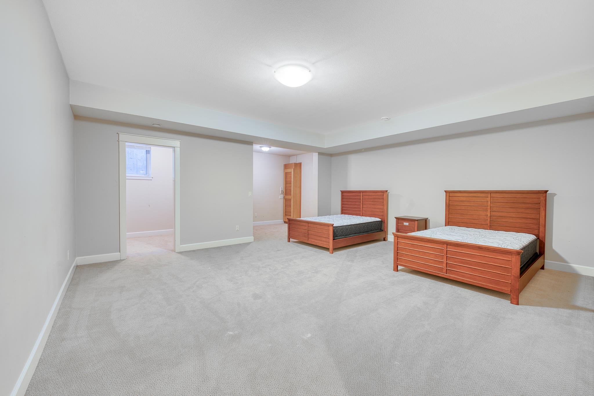  16354 30b Avenue - MLS&reg; # R3039330