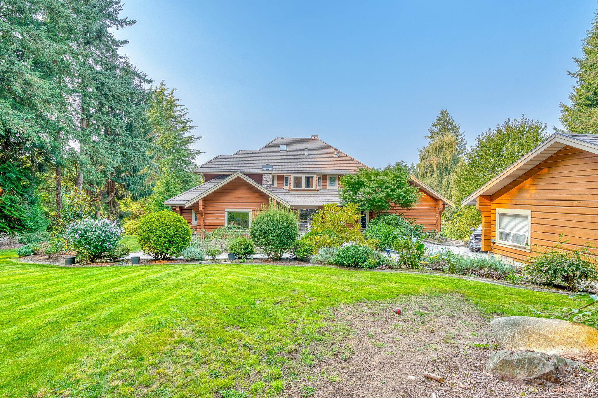  16354 30b Avenue - MLS&reg; # R3039330