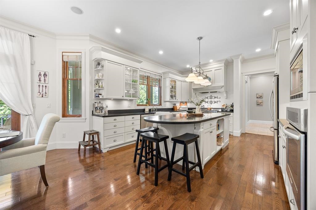  16211 29 Avenue - MLS&reg; # R3091616