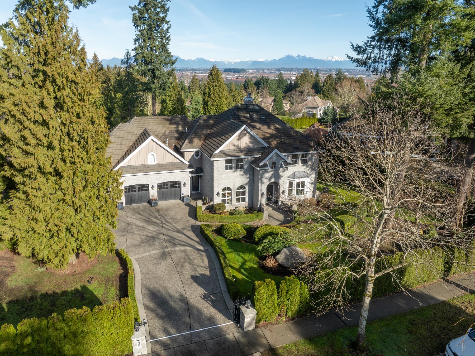  16283 29 Avenue - MLS&reg; # R3115203