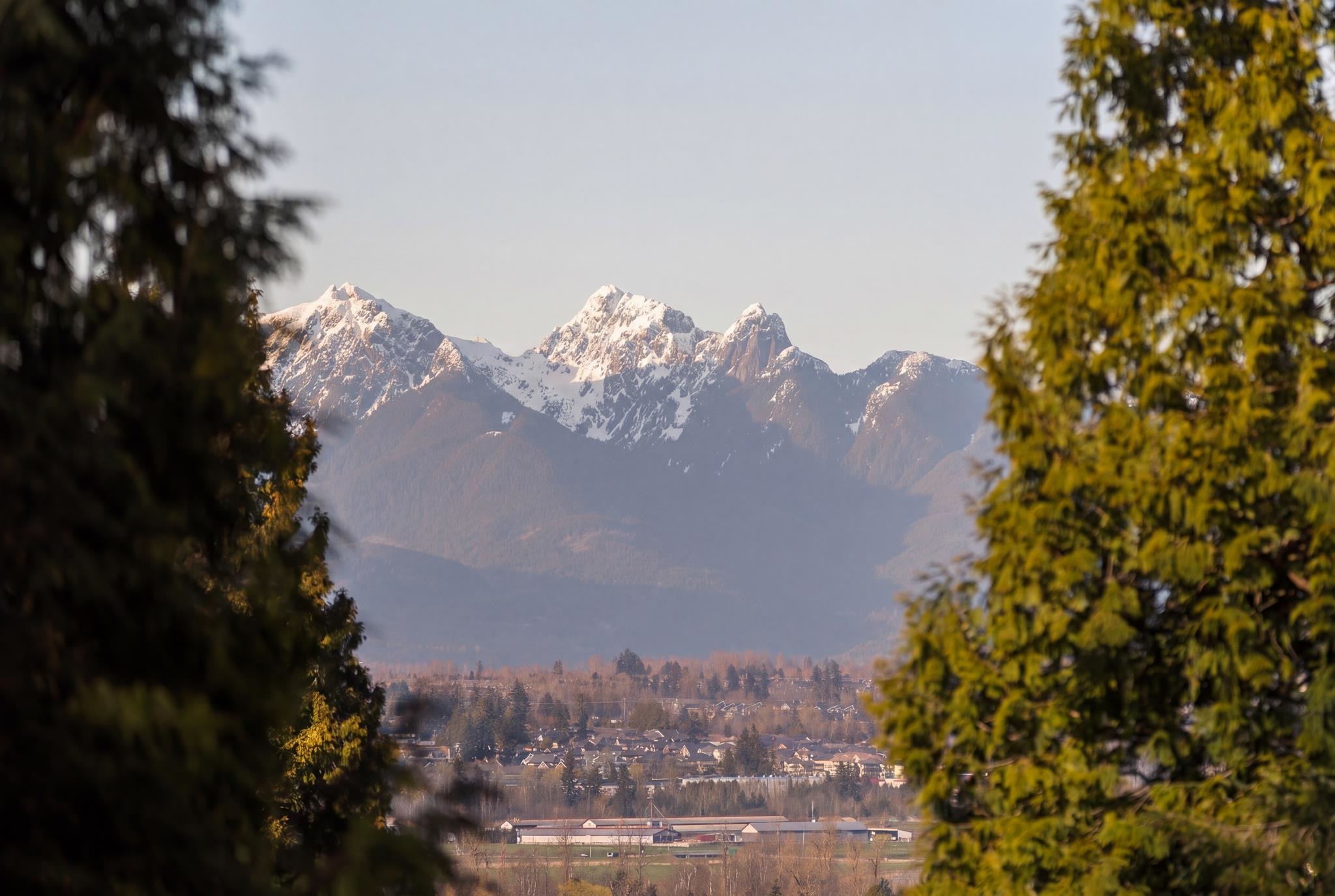  17438 28 Avenue - MLS&reg; # R3115233