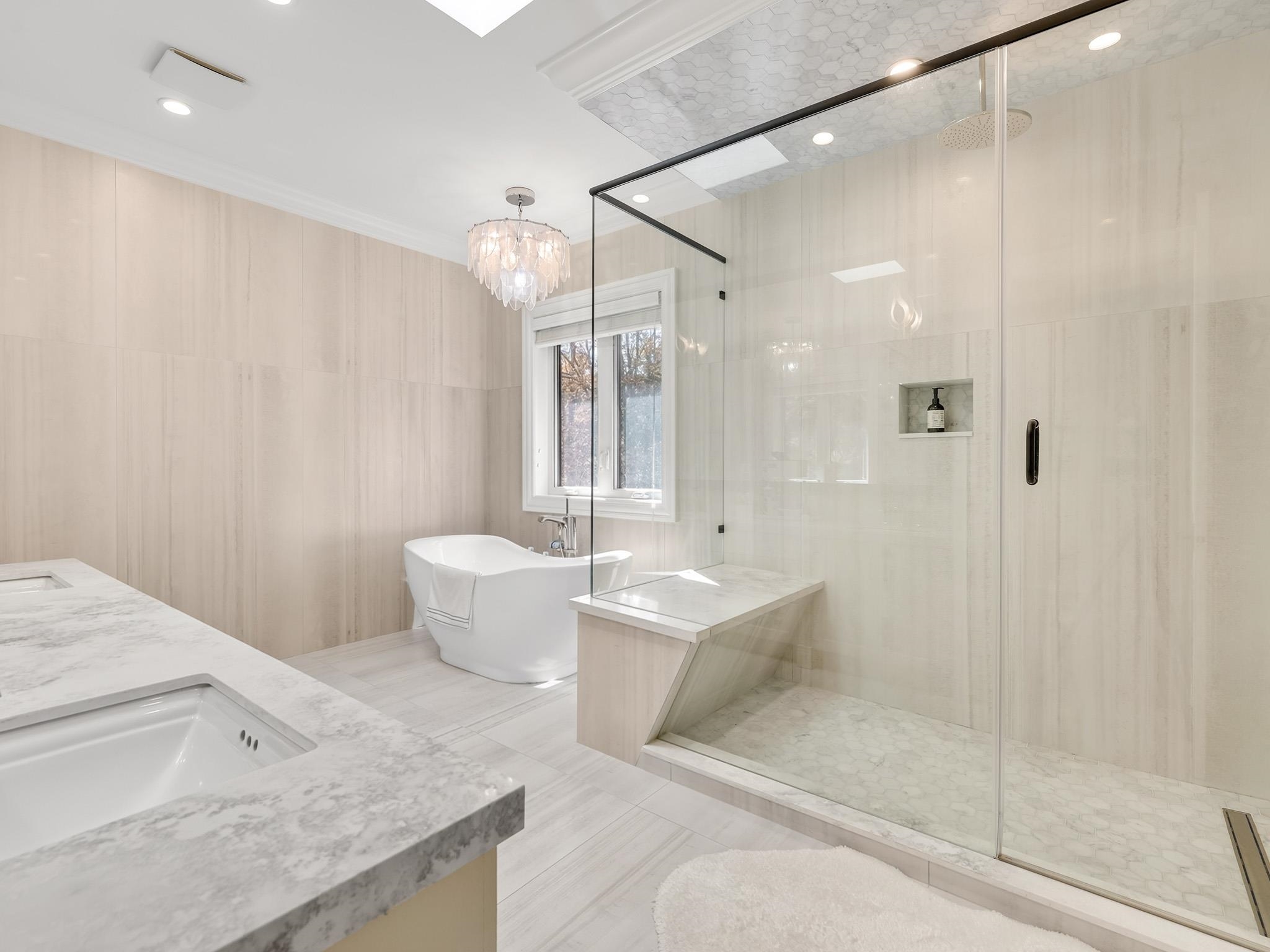  16375 30b Avenue - MLS&reg; # R3116259