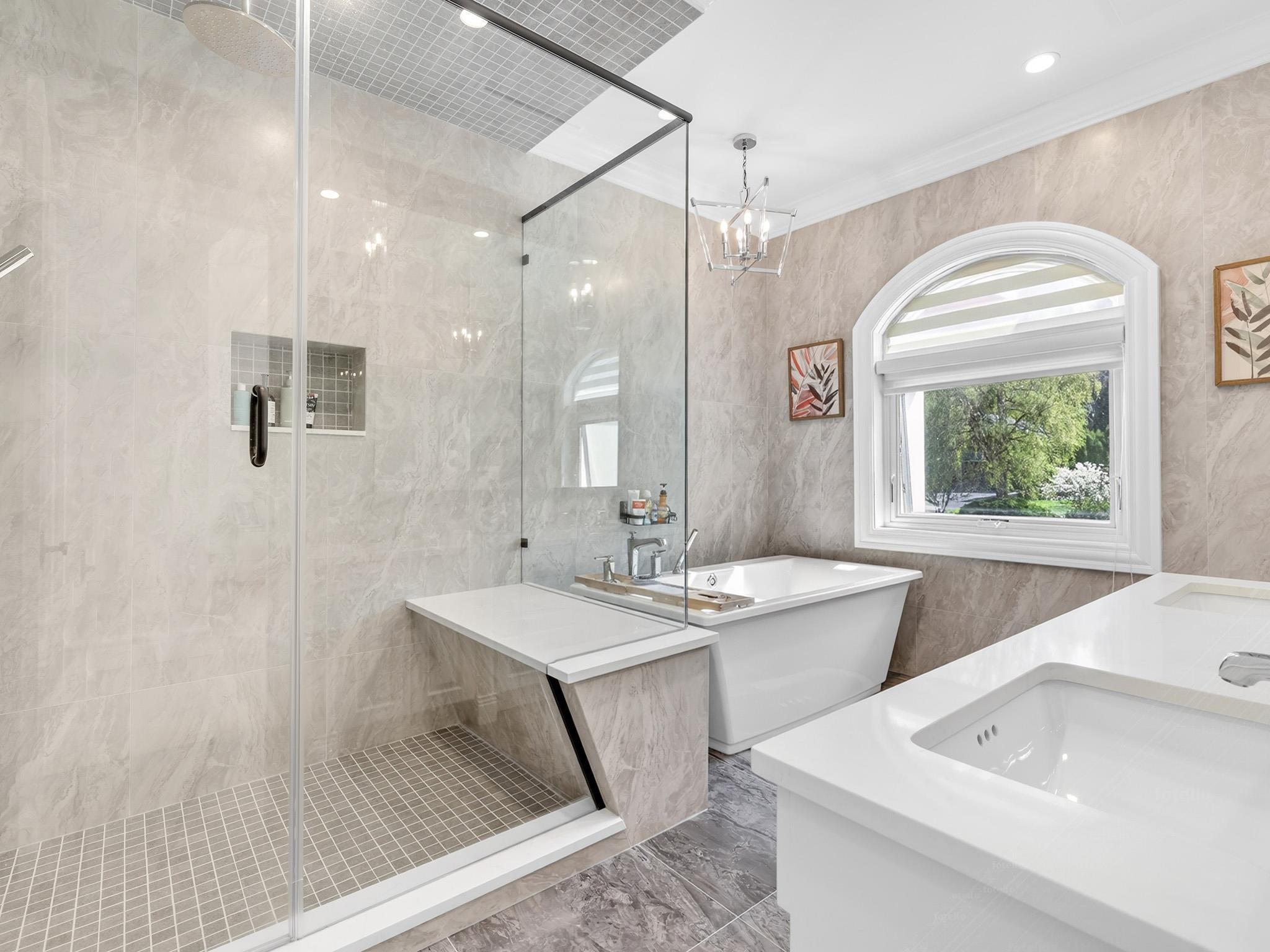  16375 30b Avenue - MLS&reg; # R3116259