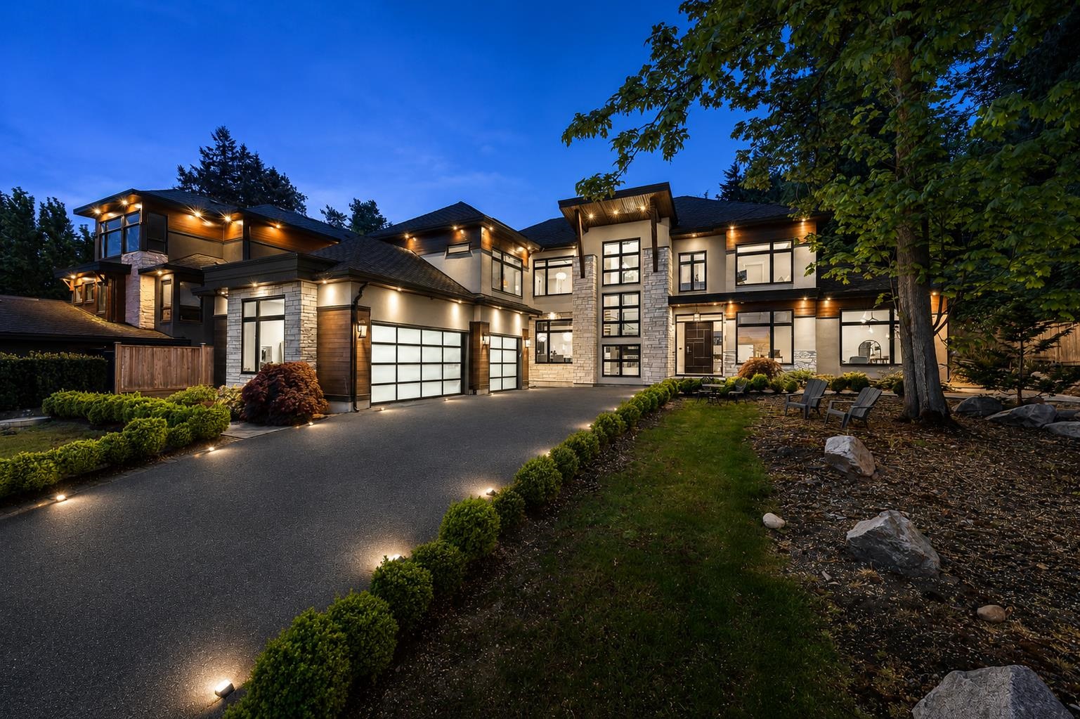  16722 Mcnair Drive - MLS&reg; # R3126809
