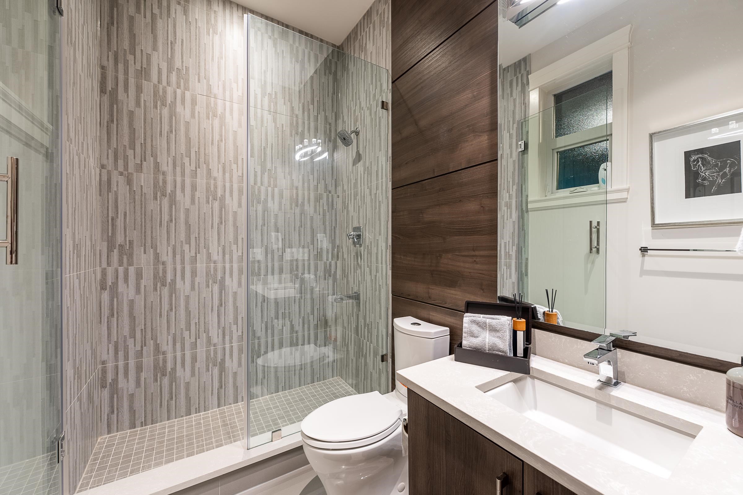  16722 Mcnair Drive - MLS&reg; # R3126809