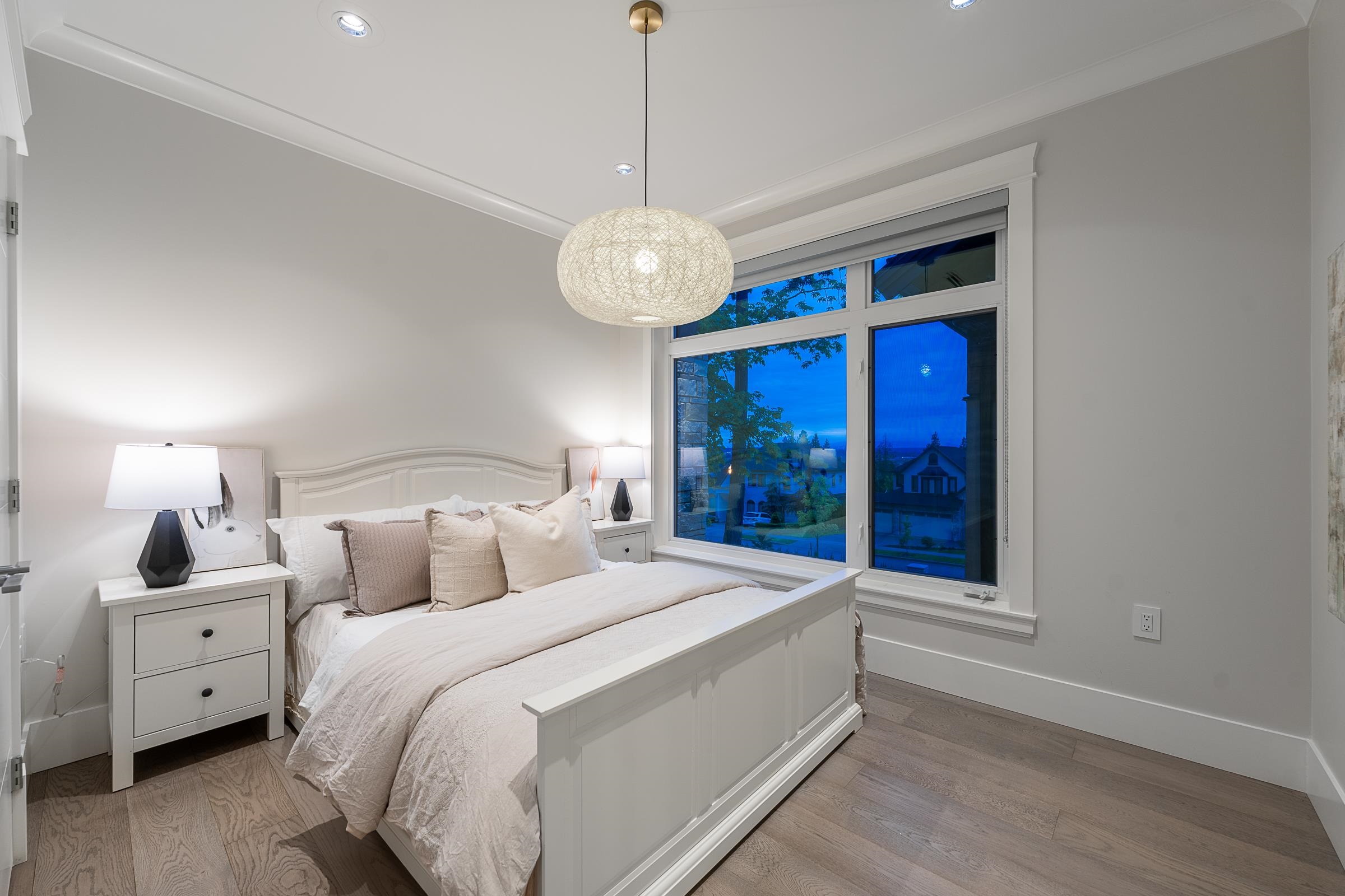  16722 Mcnair Drive - MLS&reg; # R3126809