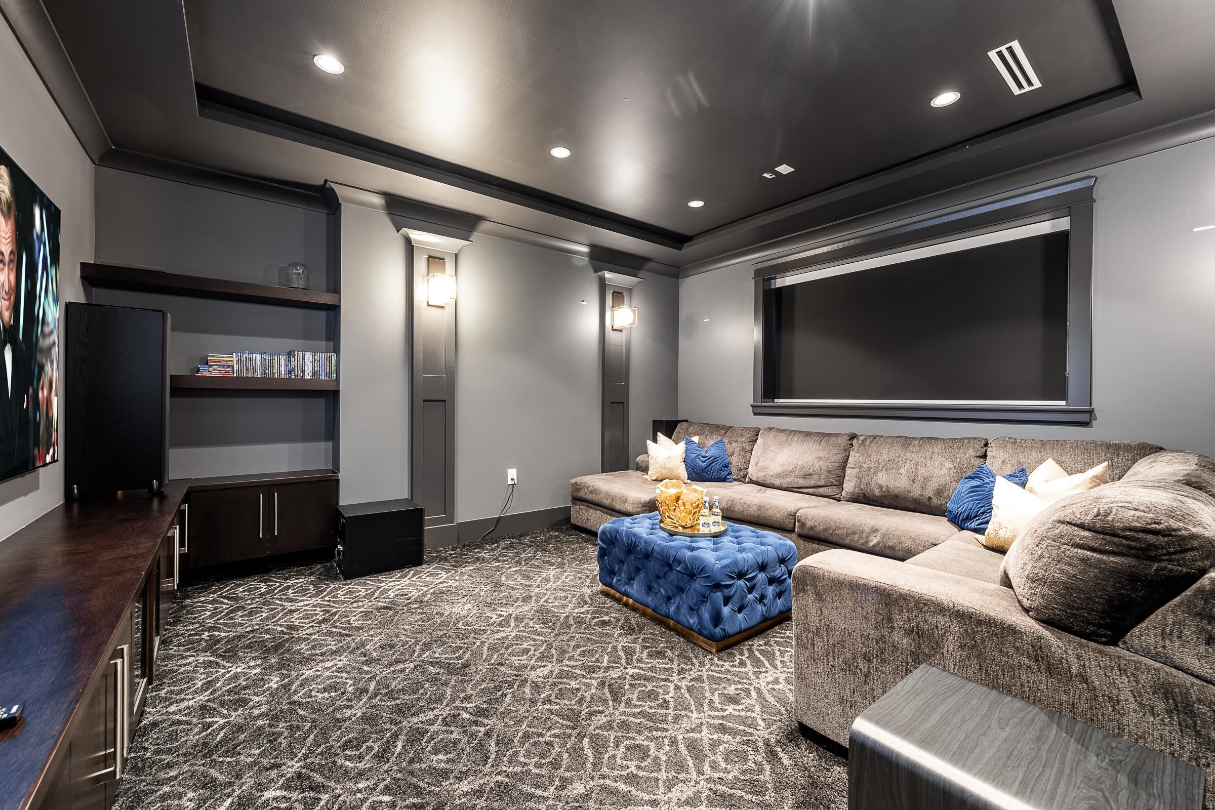  16722 Mcnair Drive - MLS&reg; # R3126809