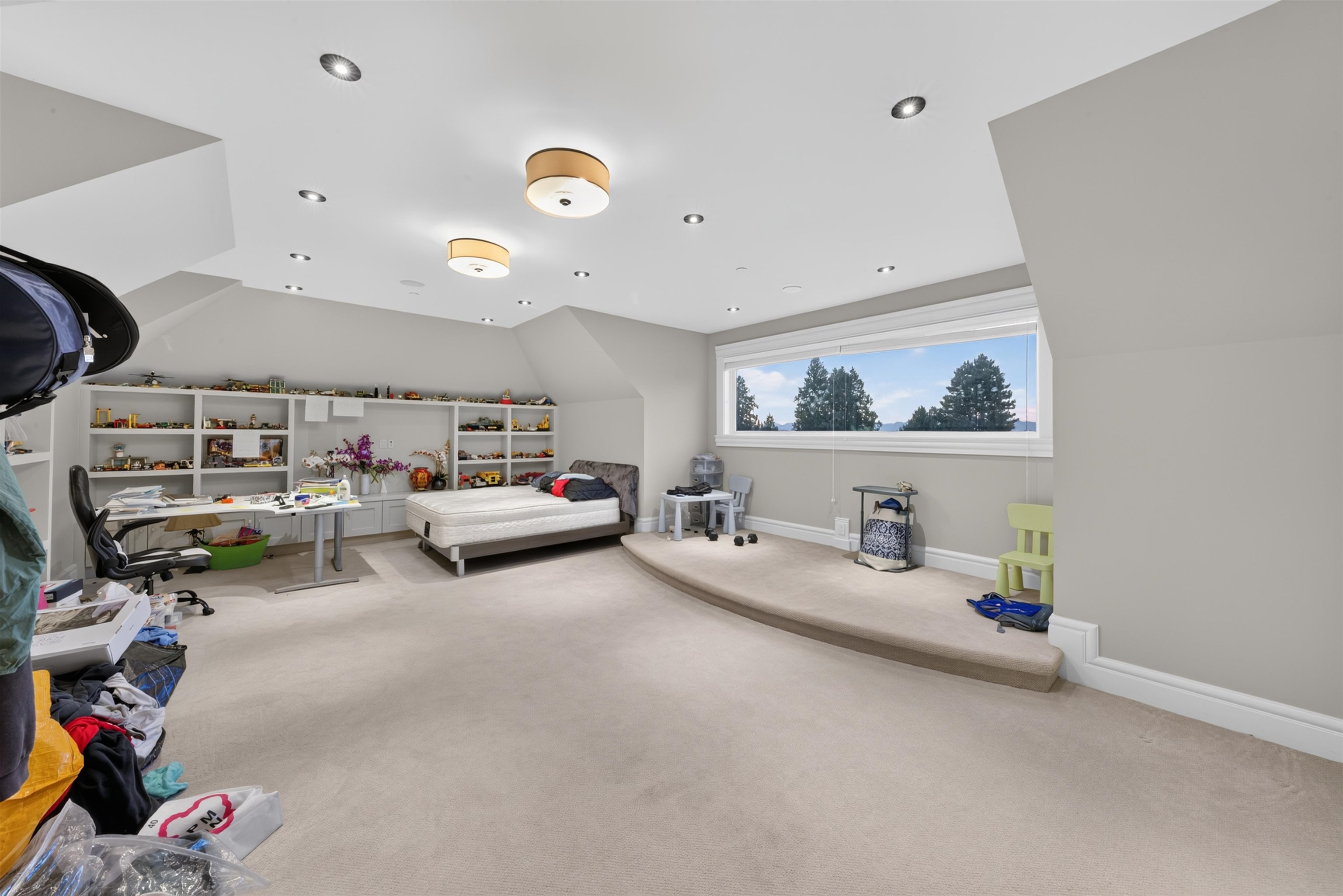  2988 163 Street - MLS&reg; # R3140493