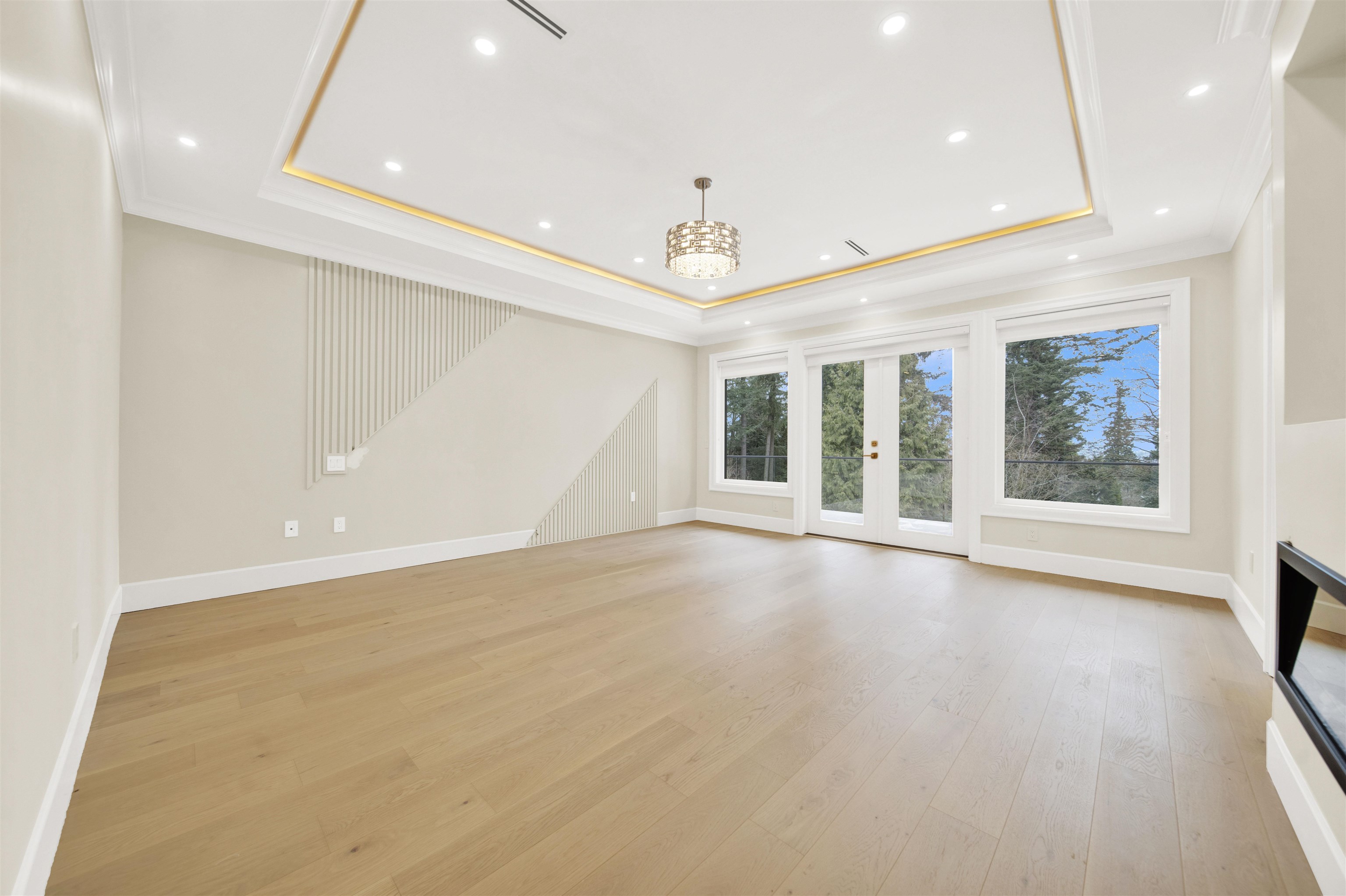  16285 28 Avenue - MLS&reg; # R3146925