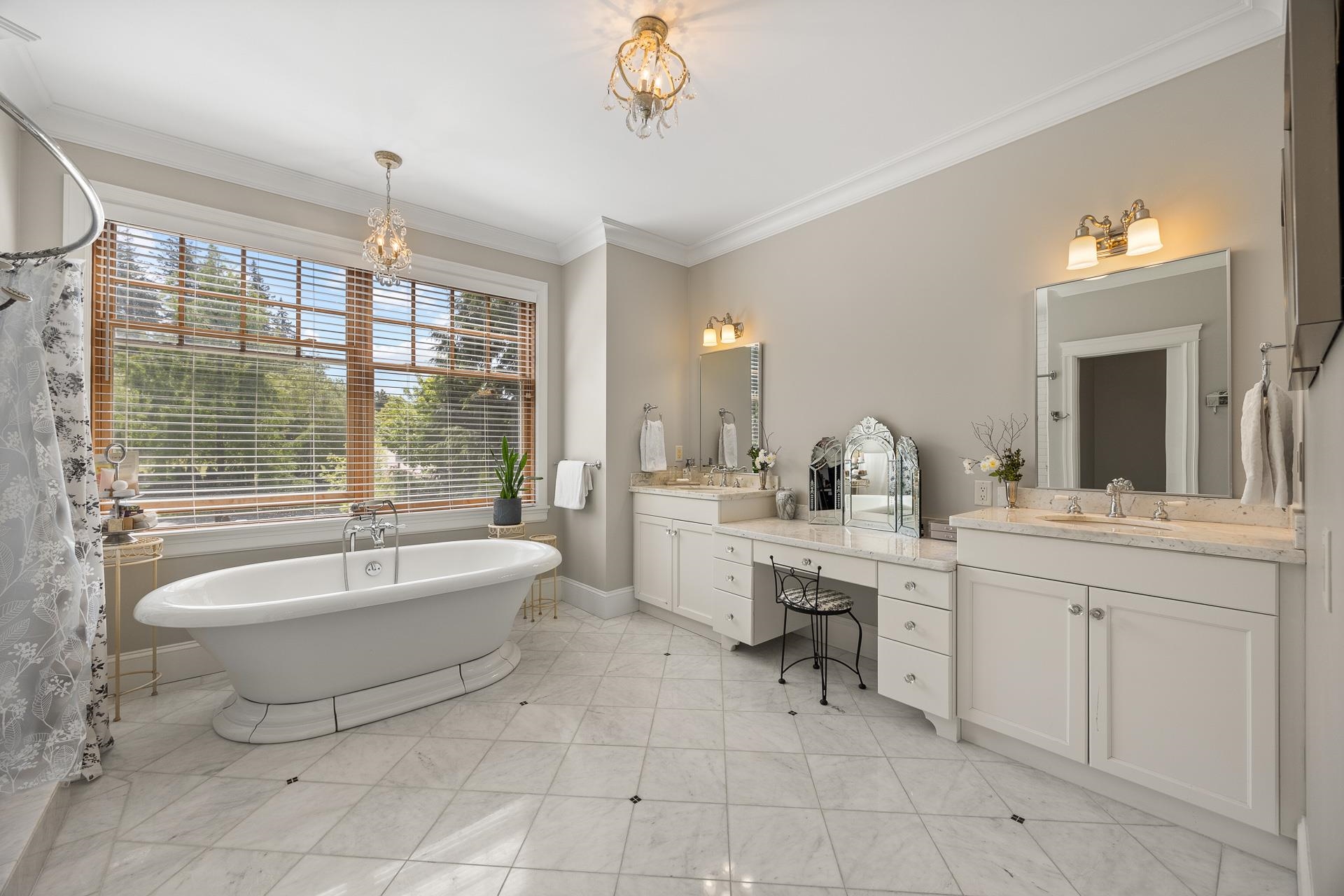  16211 29 Avenue - MLS&reg; # R3149988