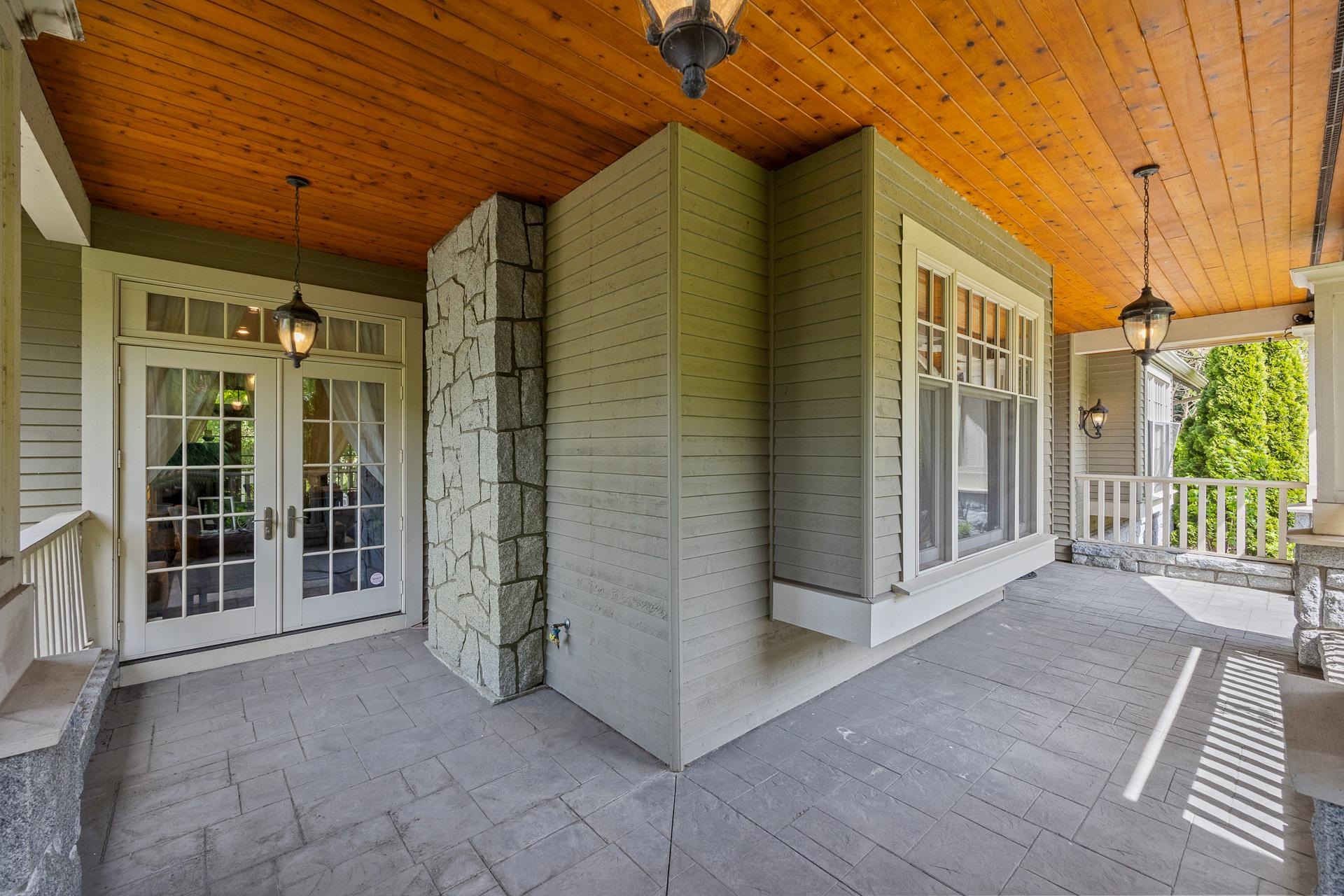  16211 29 Avenue - MLS&reg; # R3149988