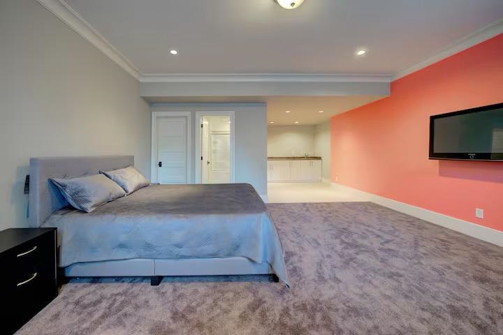  17011 26 Ave Avenue - MLS&reg; # R3152619