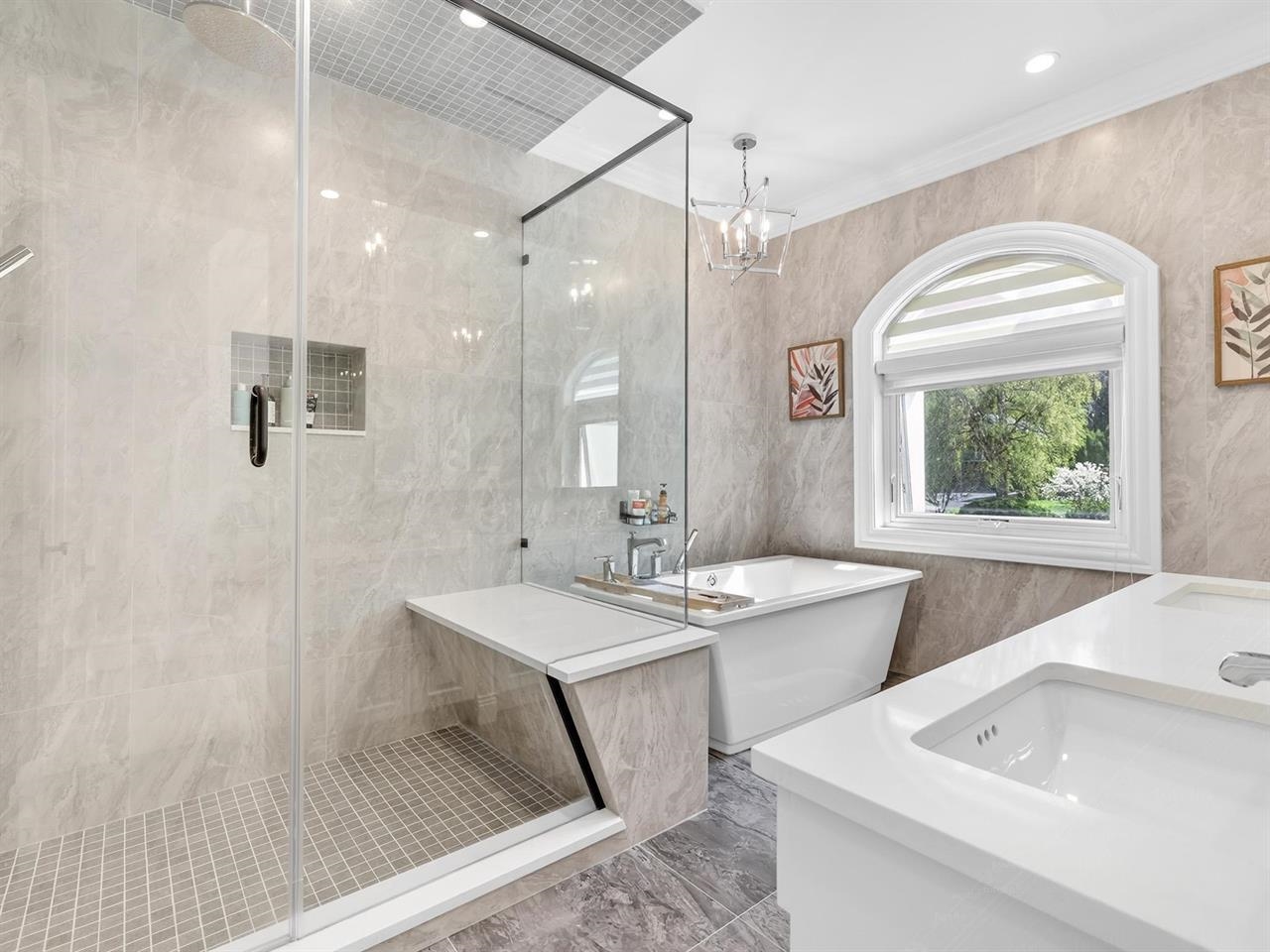  16375 30b Avenue - MLS&reg; # R3156878