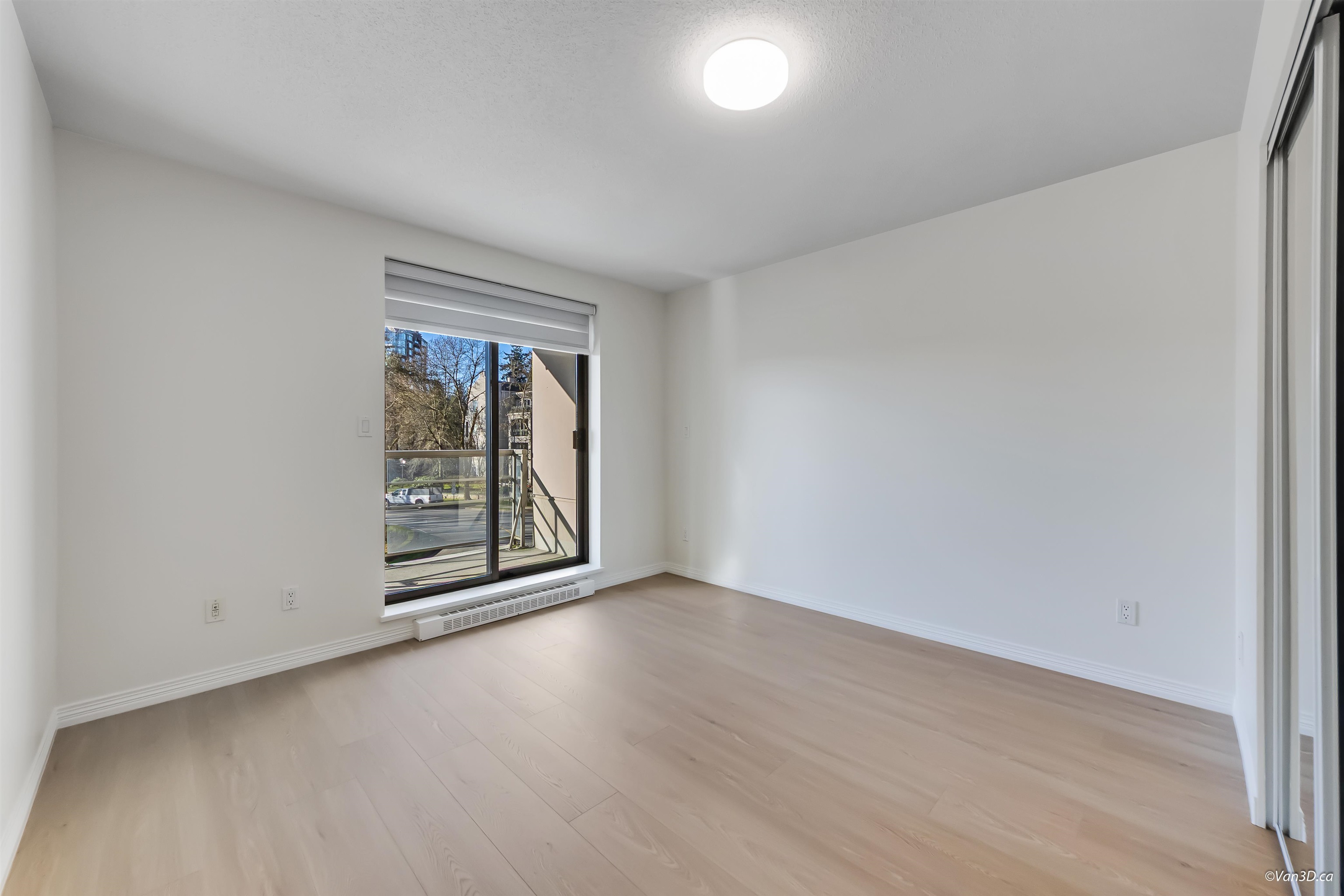 309 5639 Hampton Place - MLS&reg; # R3080916