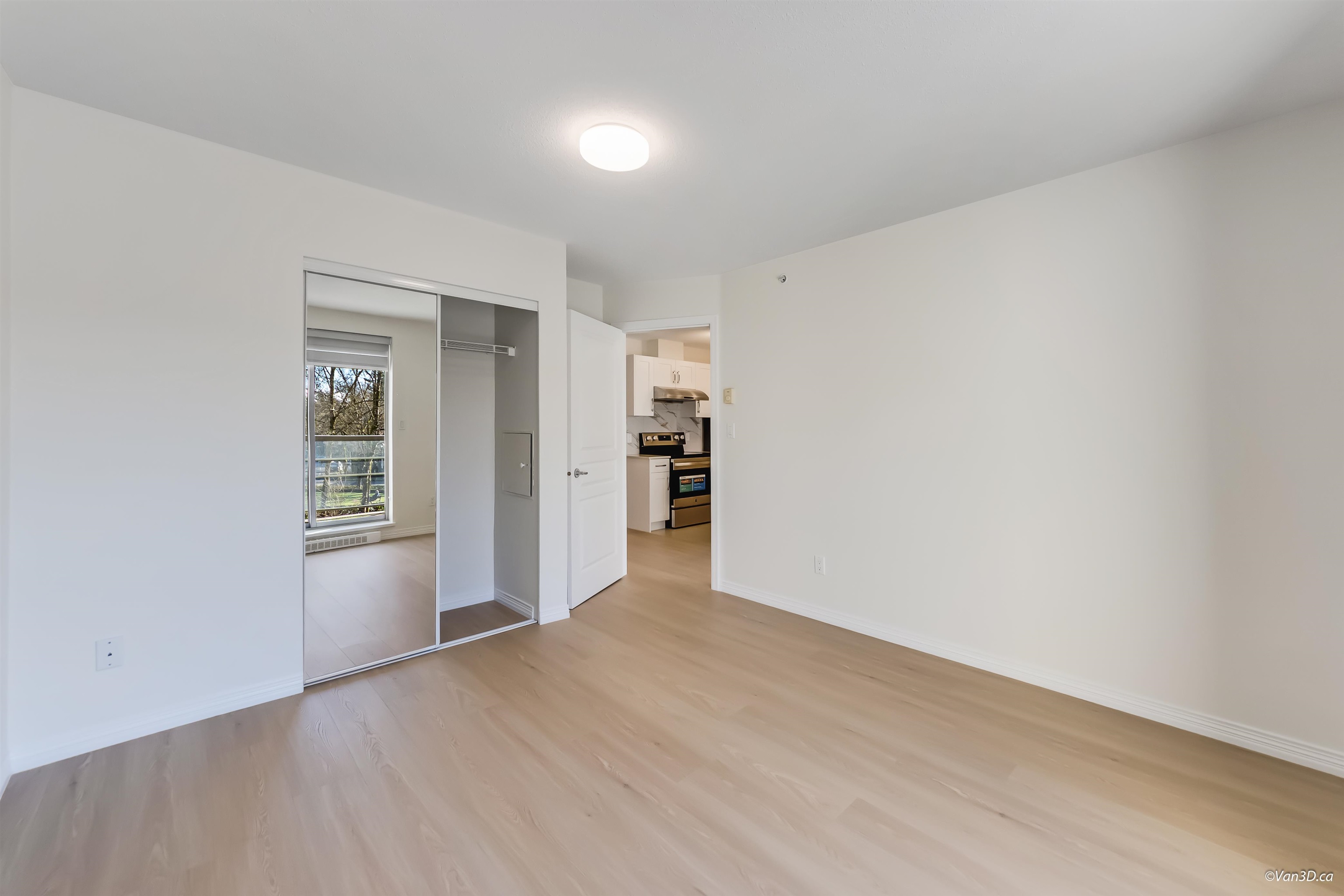 309 5639 Hampton Place - MLS&reg; # R3080916