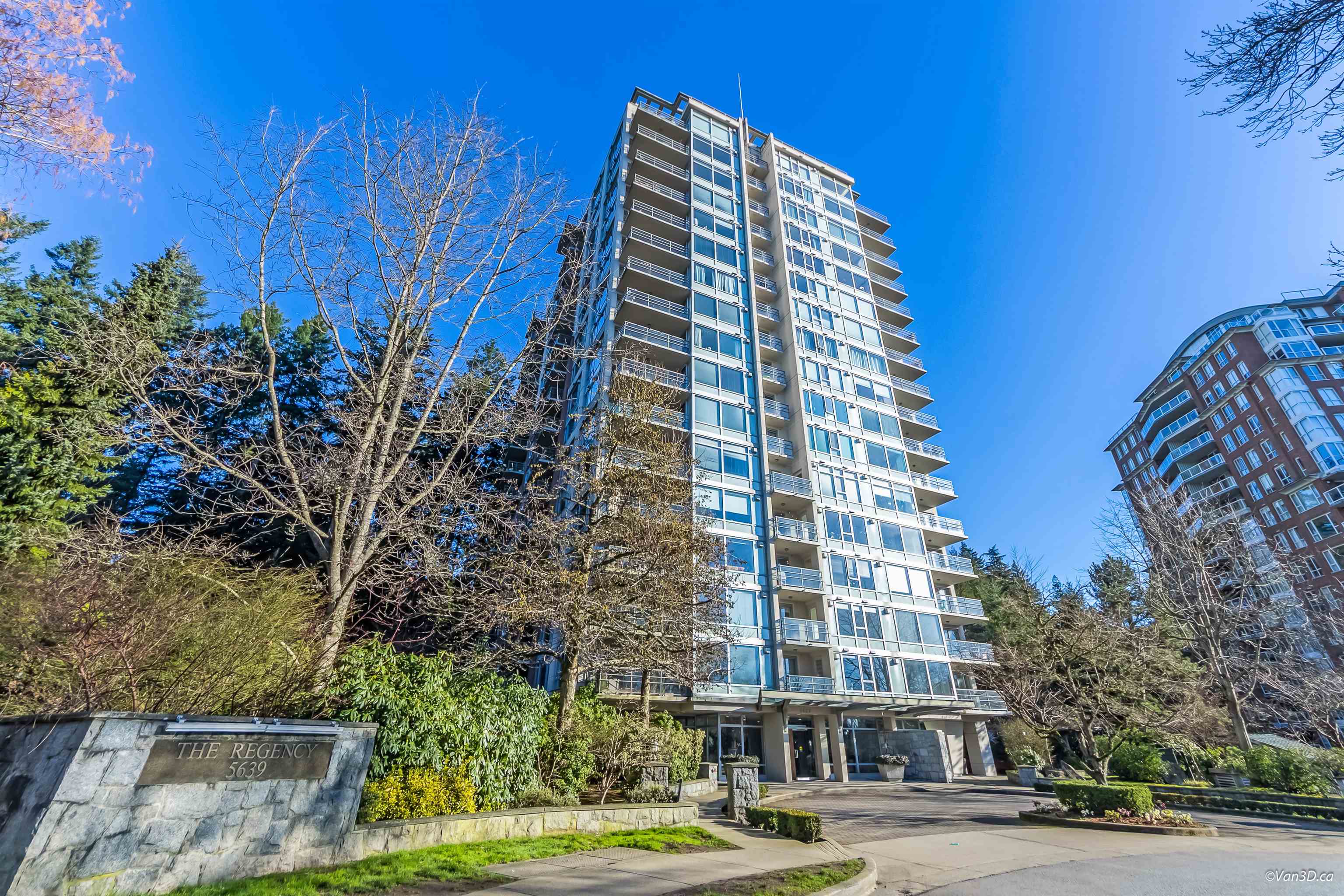 309 5639 Hampton Place - MLS&reg; # R3080916