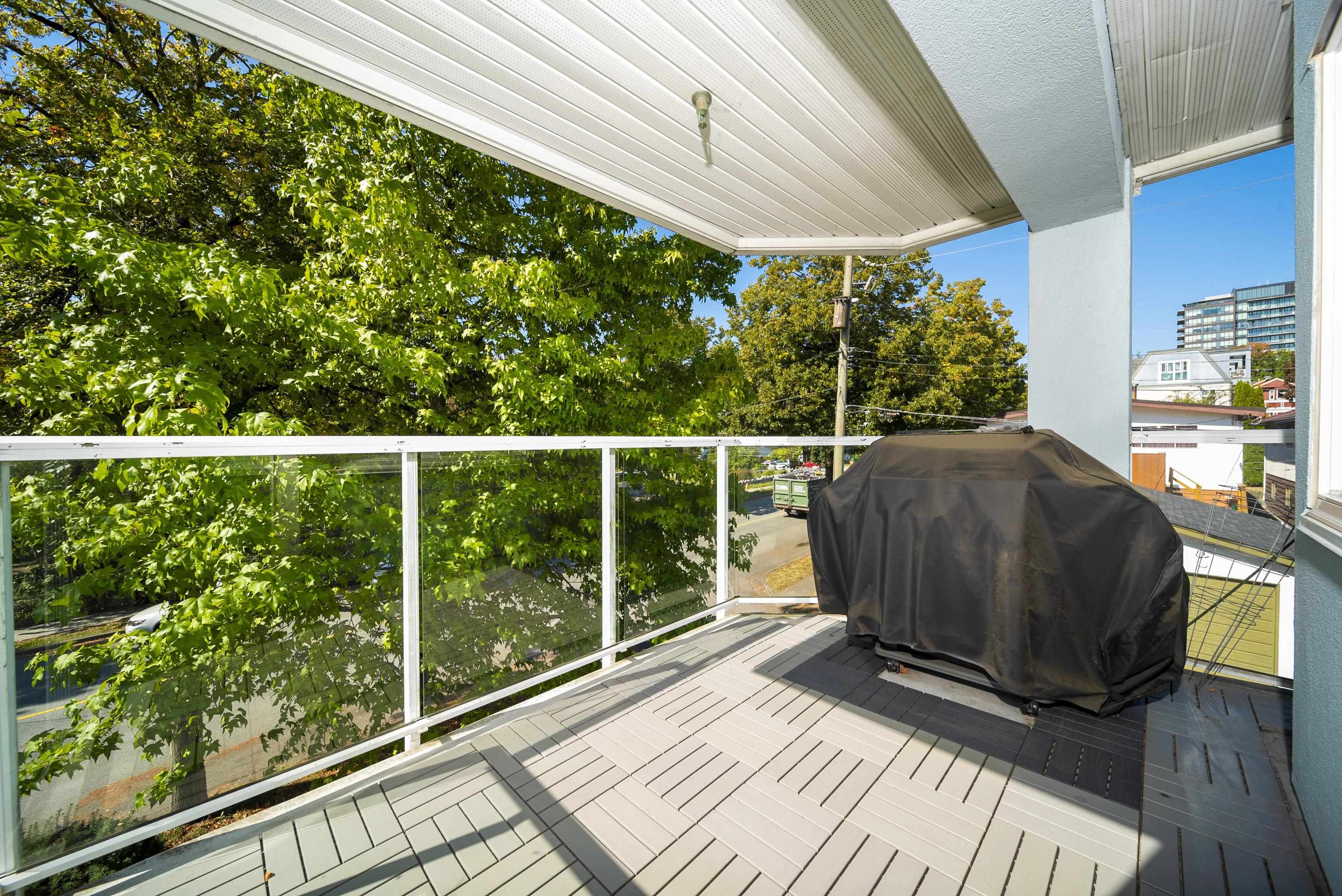 302 8728 Marine Drive - MLS&reg; # R3086833