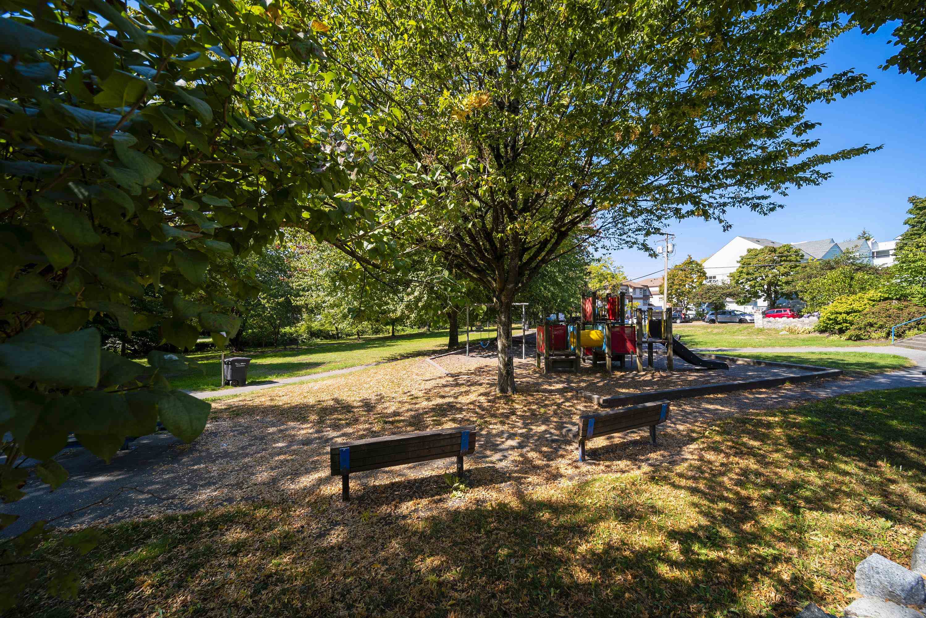 302 8728 Marine Drive - MLS&reg; # R3086833