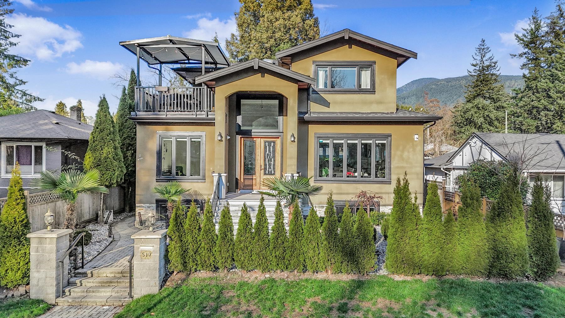  512 23rd Street - MLS&reg; # R3087961