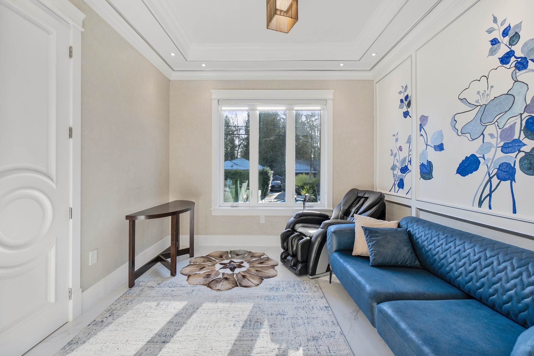 512 23rd Street - MLS&reg; # R3087961