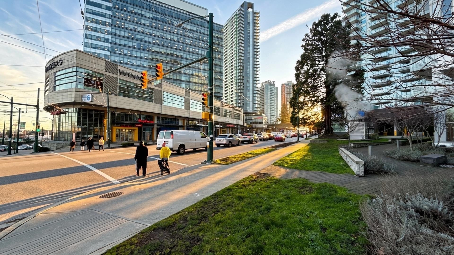 606 455 Marine Drive - MLS&reg; # R3088019