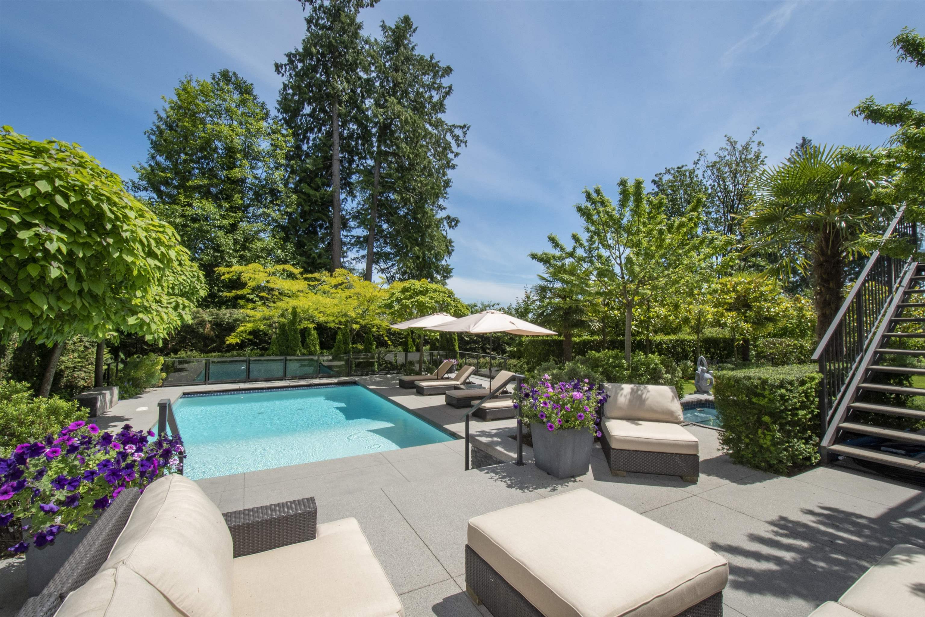  460 Westholme Road - MLS&reg; # R3088083
