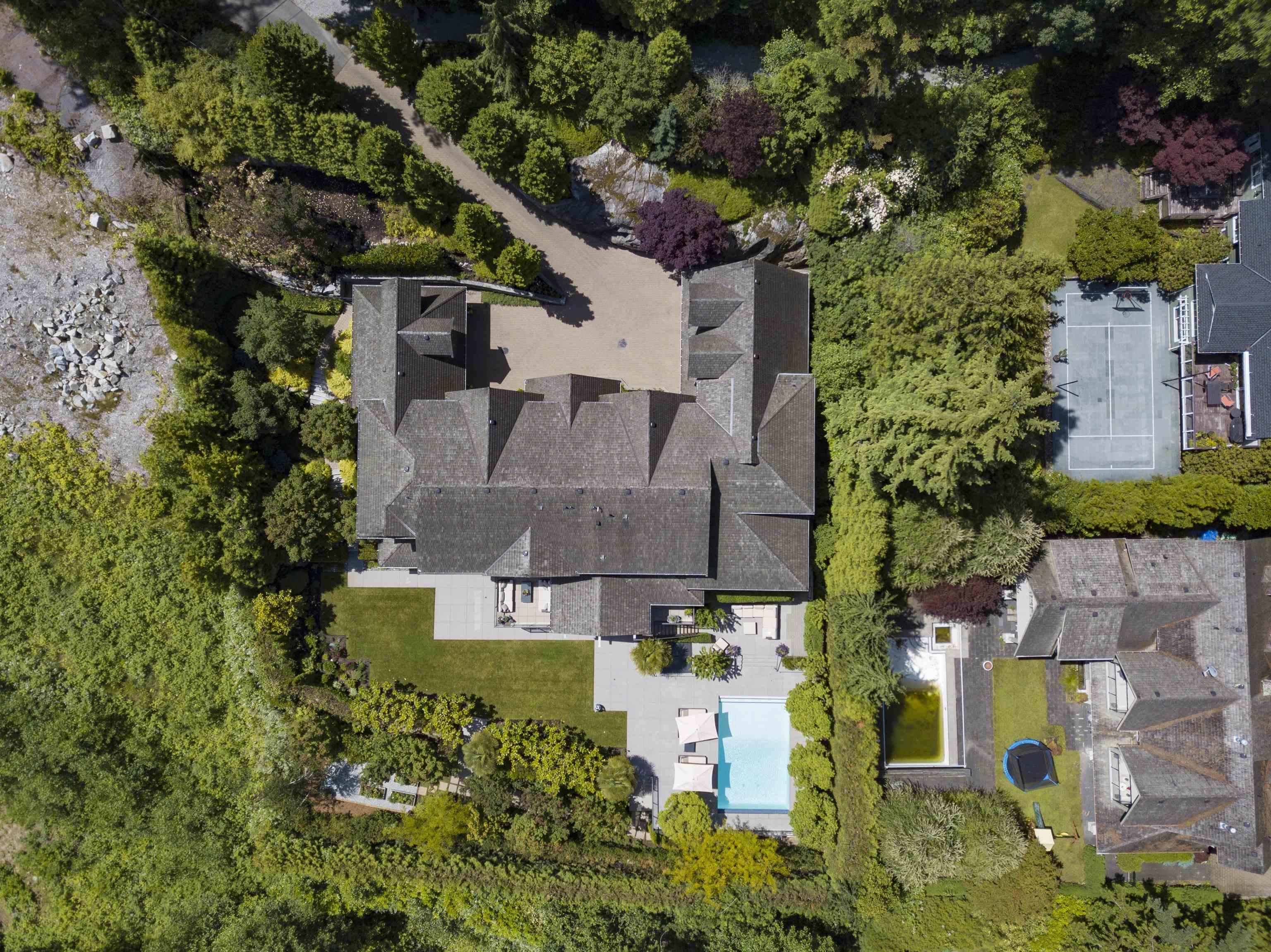  460 Westholme Road - MLS&reg; # R3088083