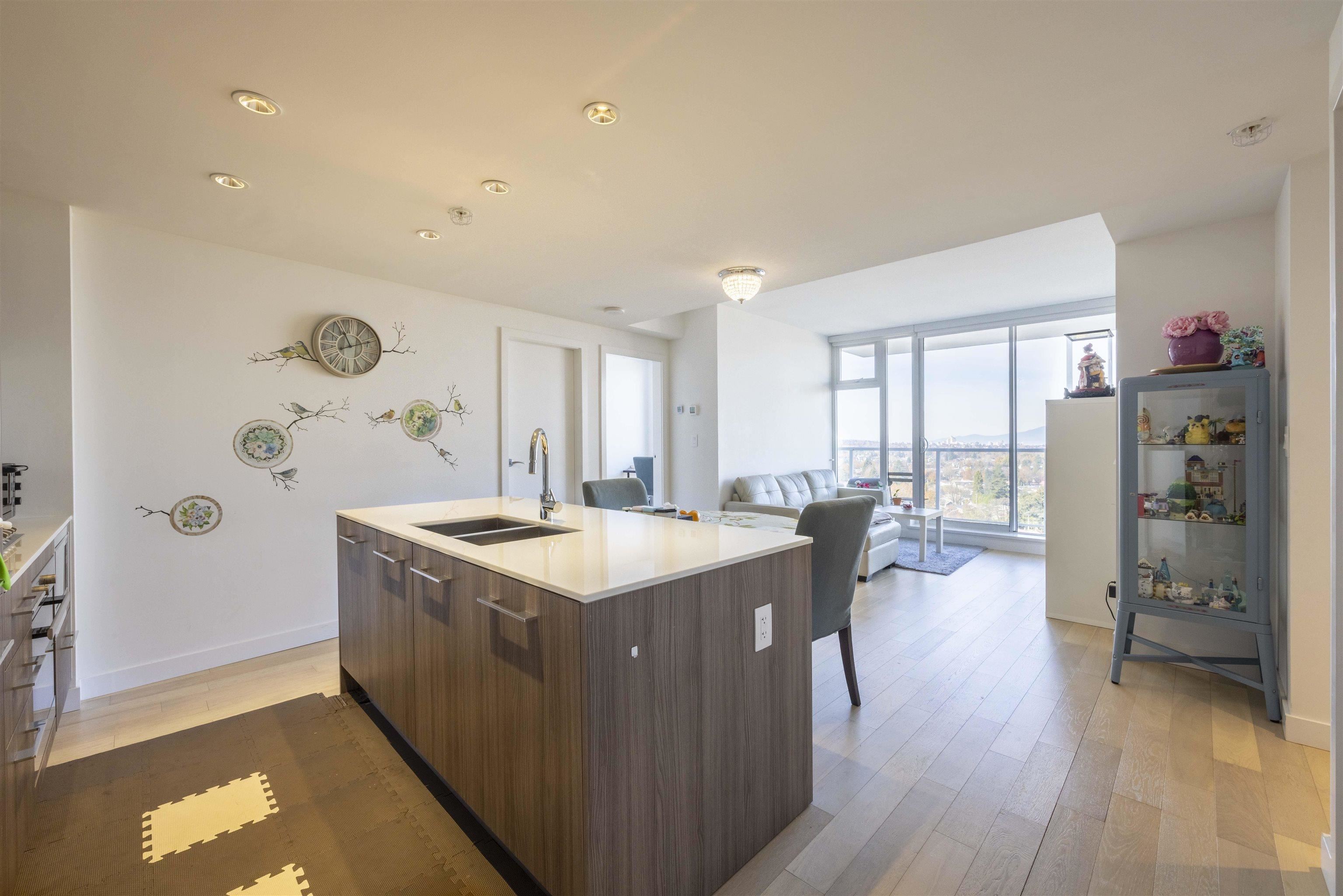 1505 4638 Gladstone Street - MLS&reg; # R3090910