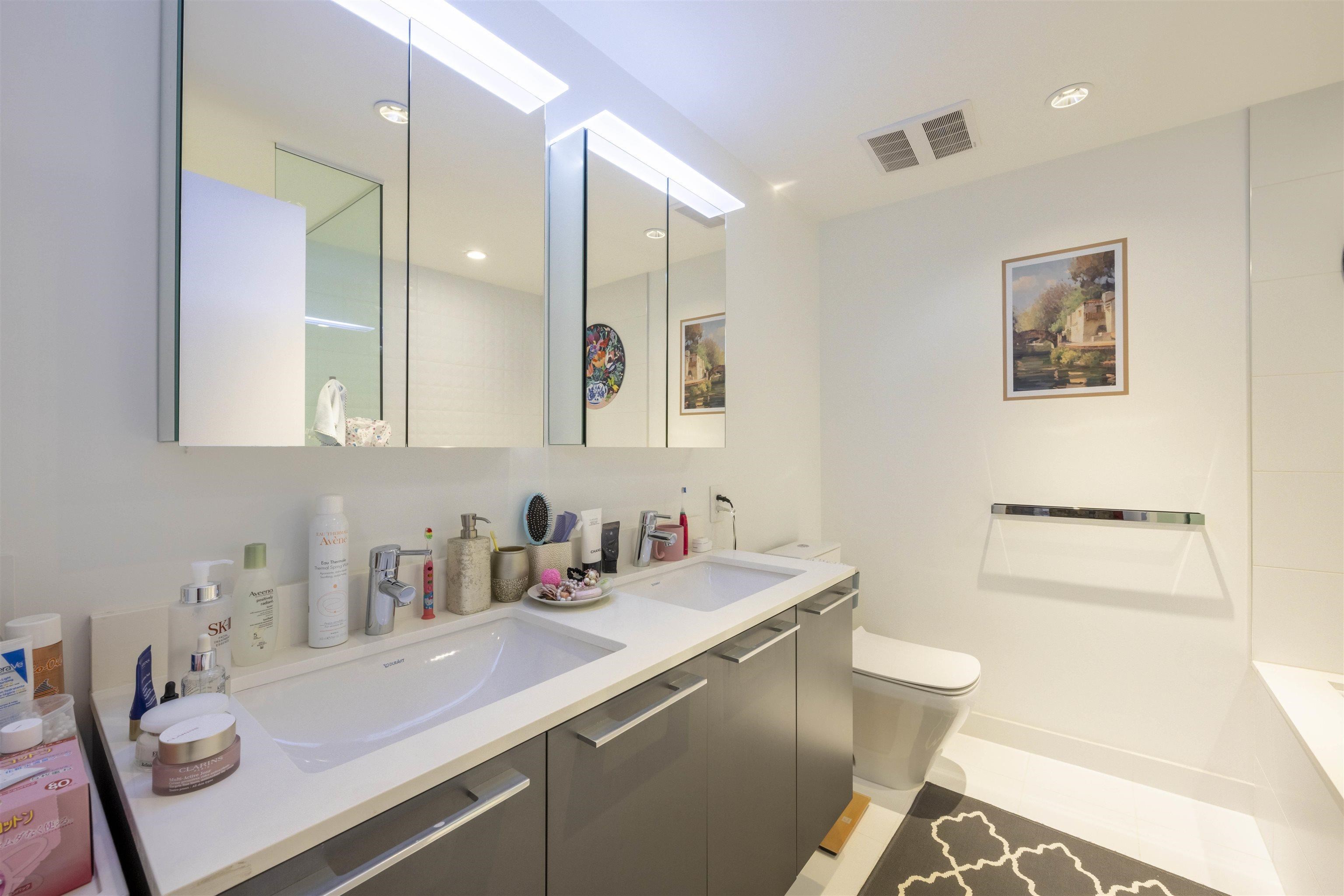 1505 4638 Gladstone Street - MLS&reg; # R3090910