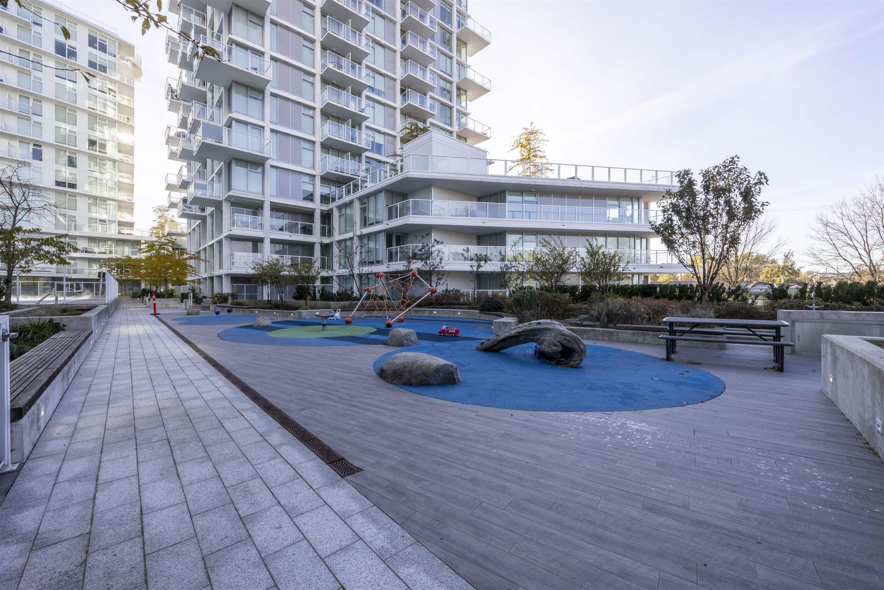 1505 4638 Gladstone Street - MLS&reg; # R3090910