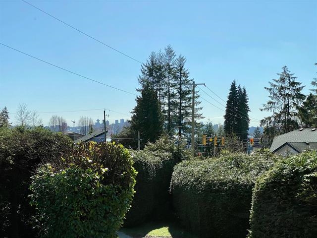  1837 Larson Road - MLS&reg; # R3093303