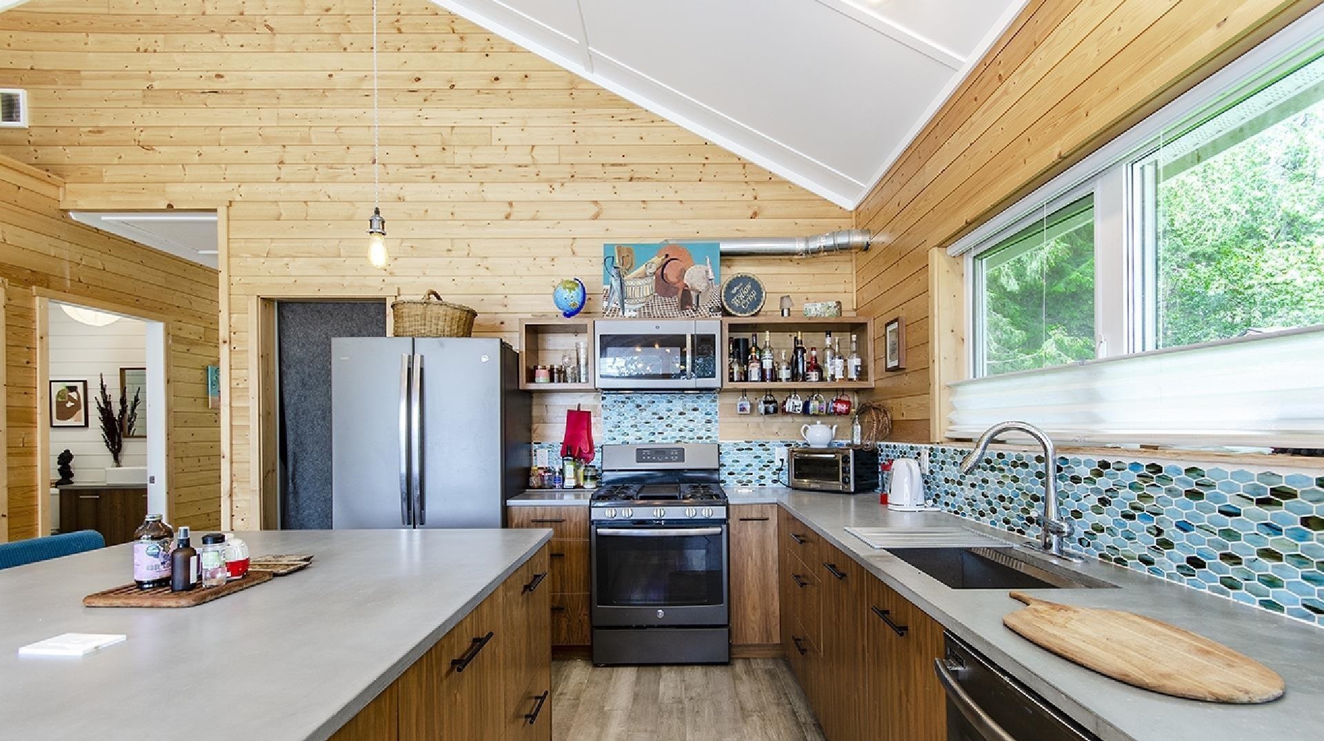  6 Brighton Beach - MLS&reg; # R3093418