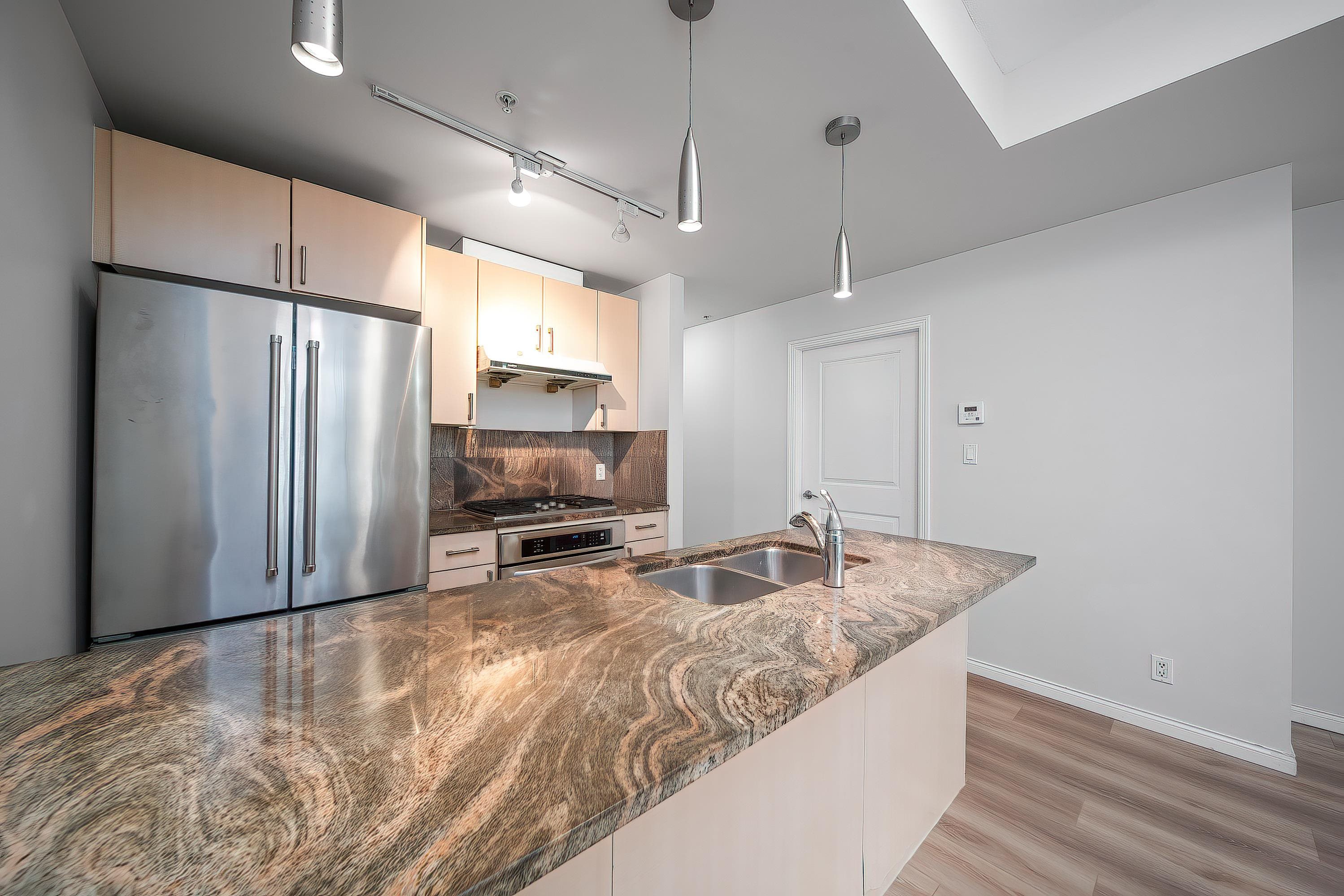 303 1211 Melville Street - MLS&reg; # R3093783