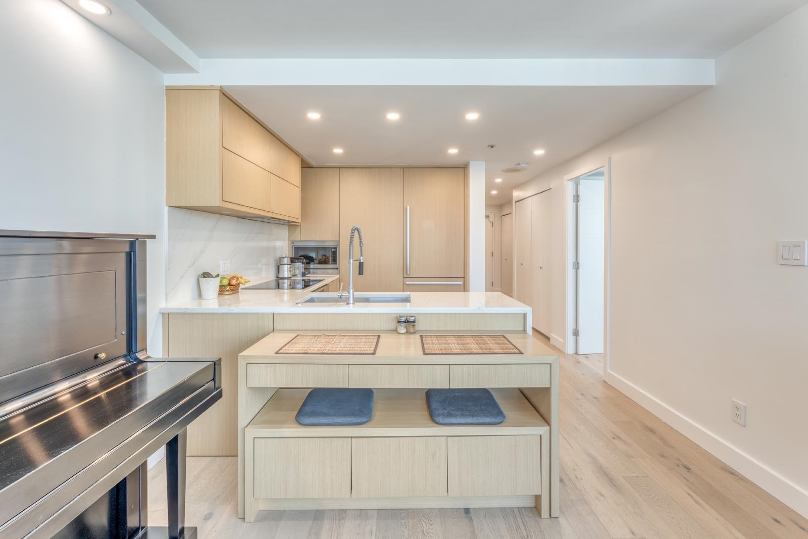 1001 588 Broughton Street - MLS&reg; # R3093830