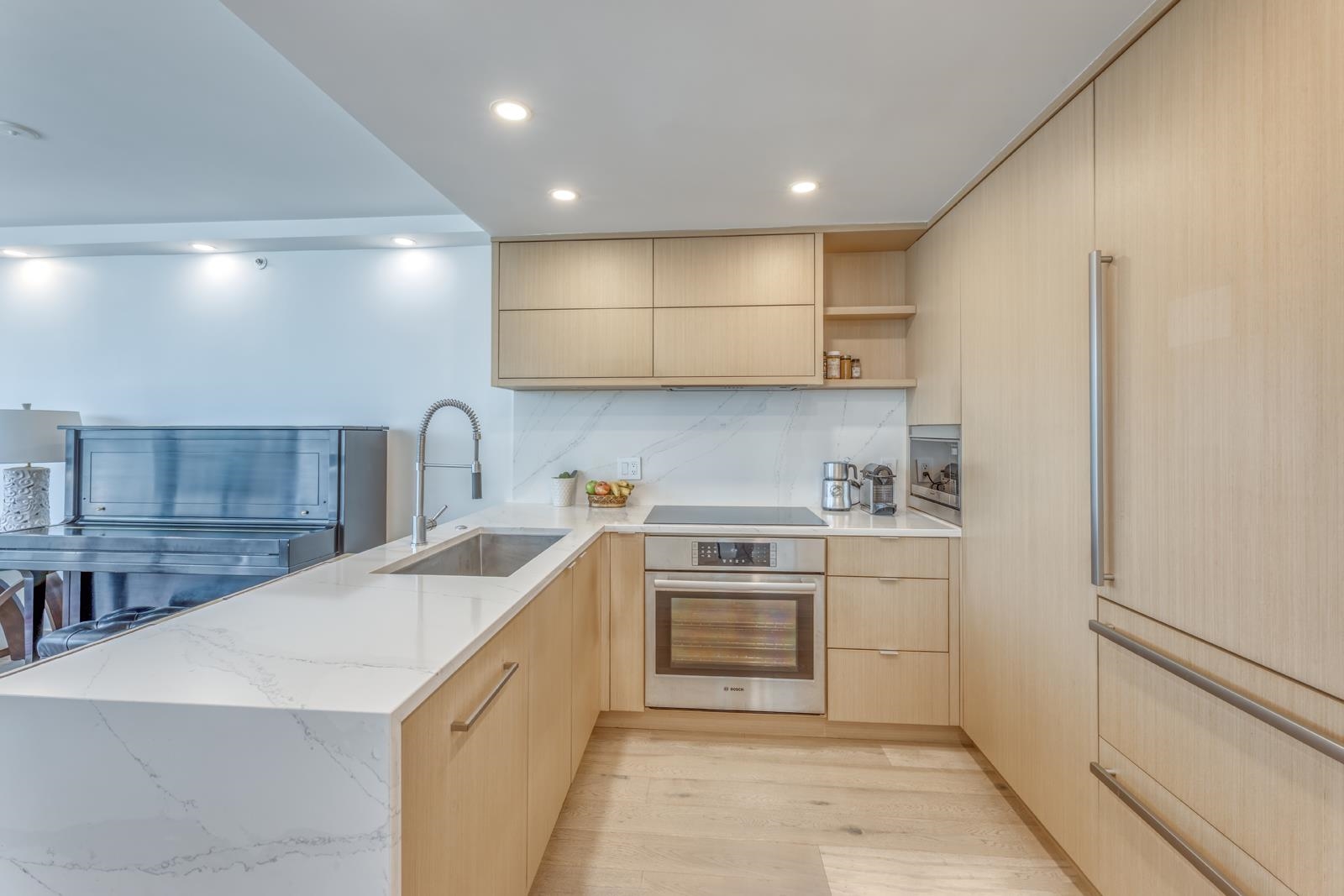 1001 588 Broughton Street - MLS&reg; # R3093830
