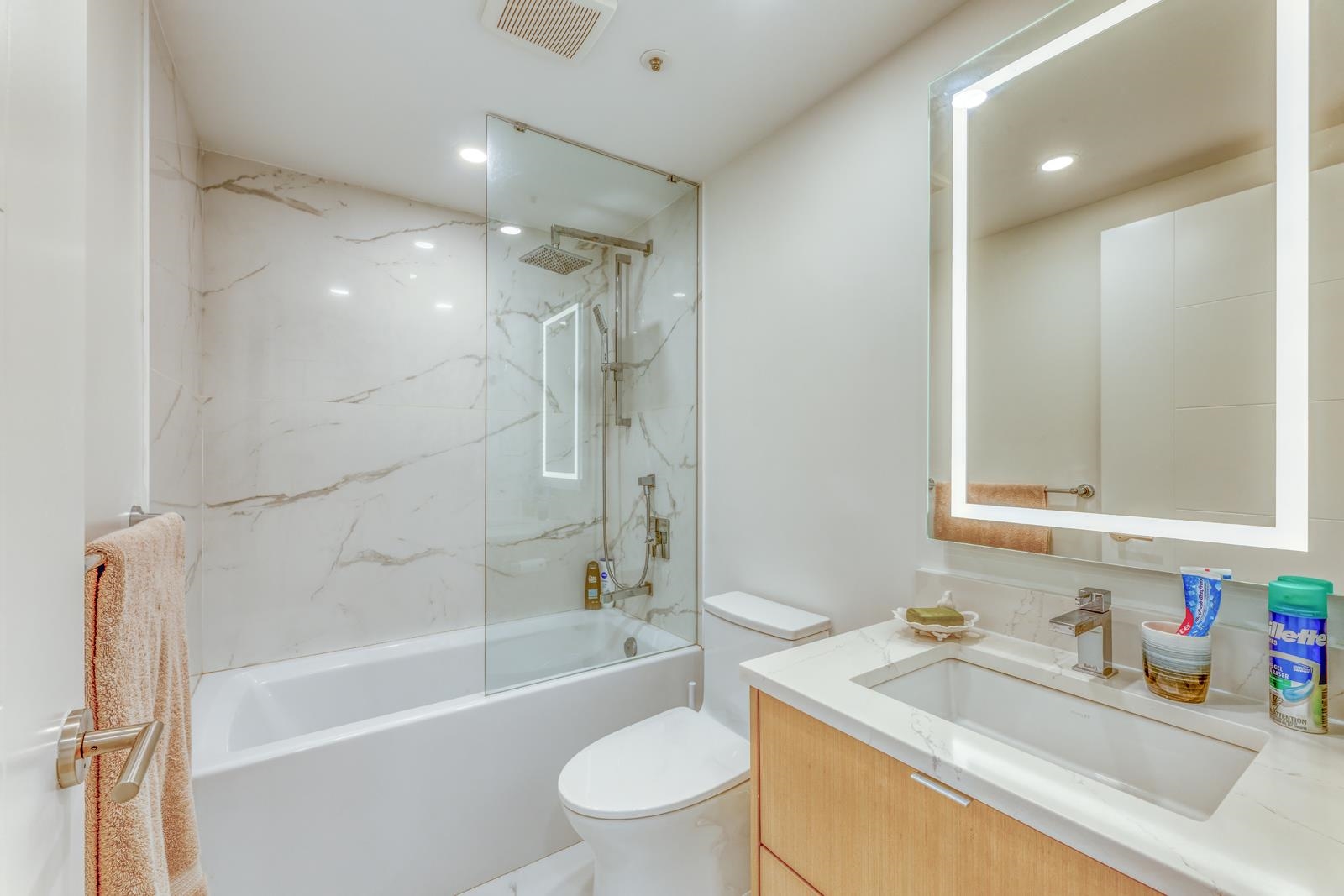 1001 588 Broughton Street - MLS&reg; # R3093830