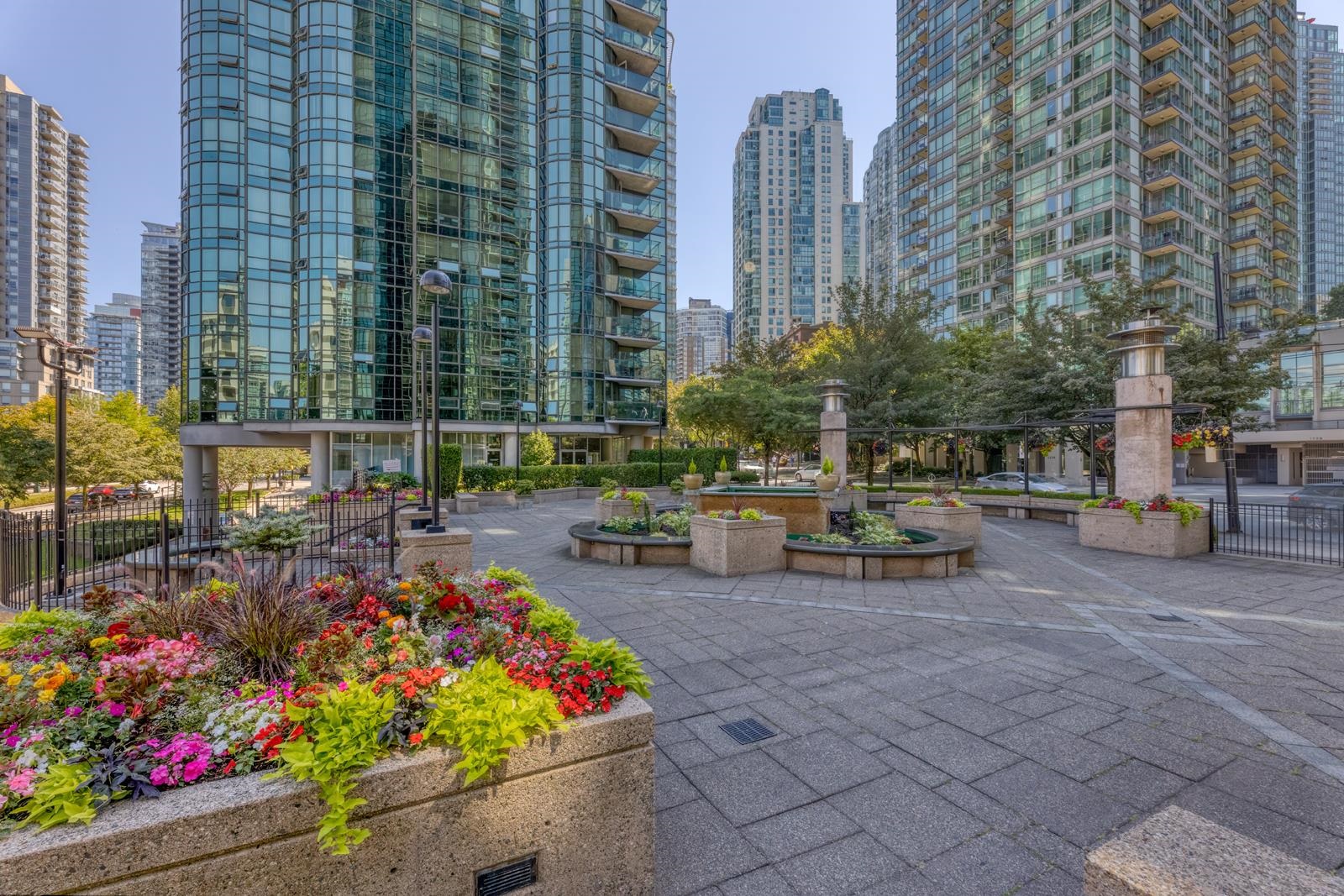 1001 588 Broughton Street - MLS&reg; # R3093830