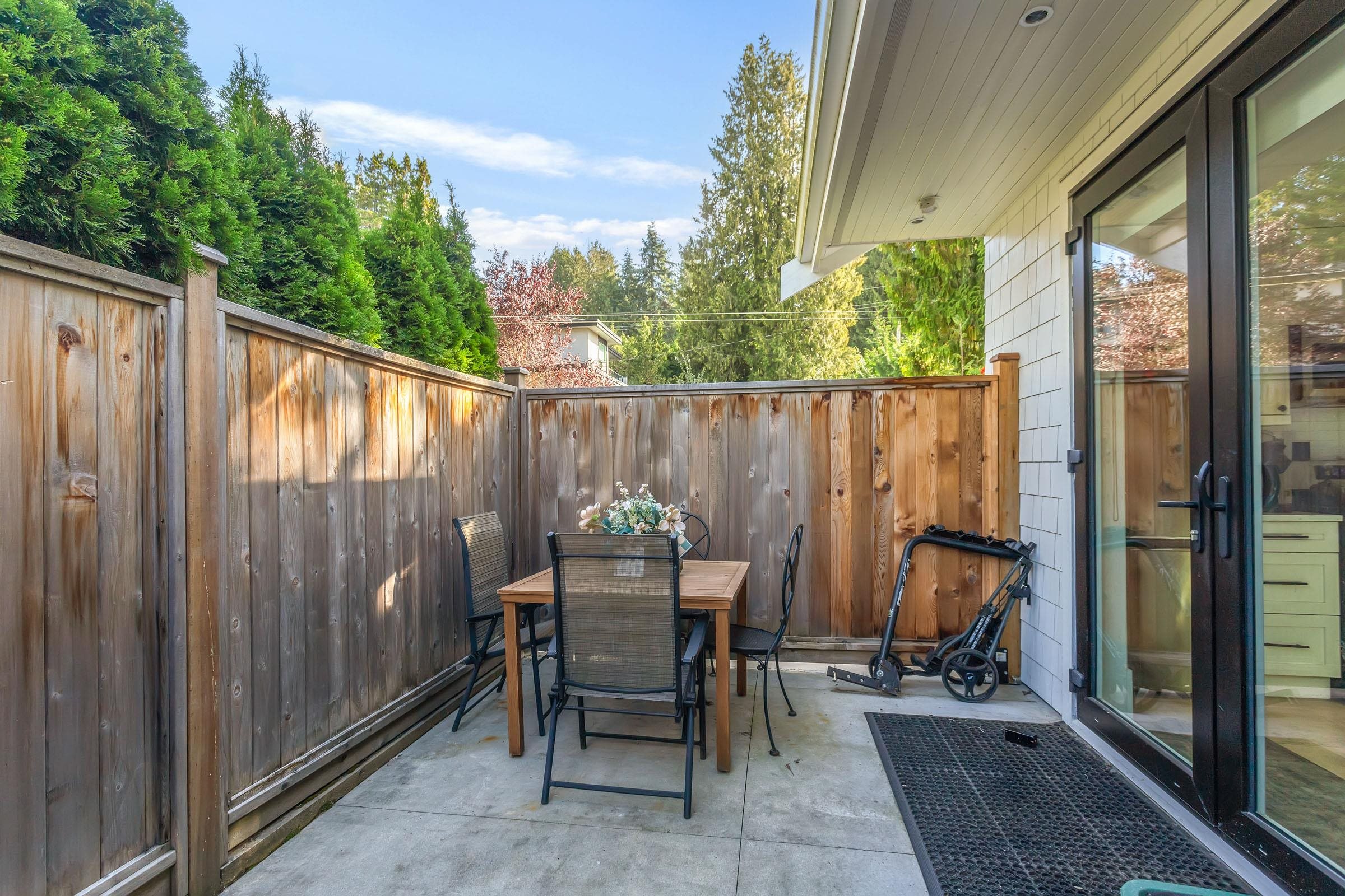  345 20th Street - MLS&reg; # R3097772