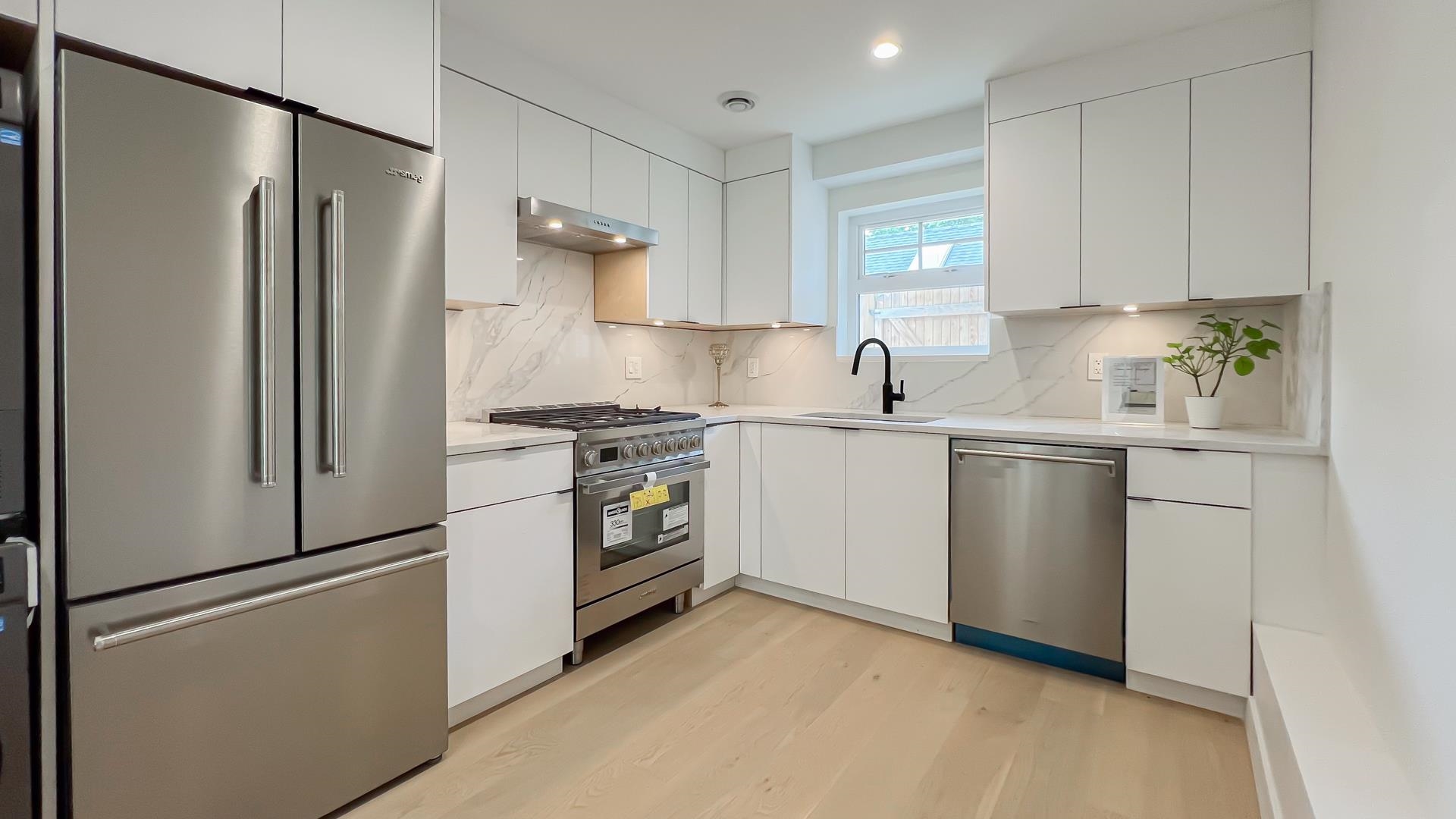  1155 Keefer Street - MLS&reg; # R3099423