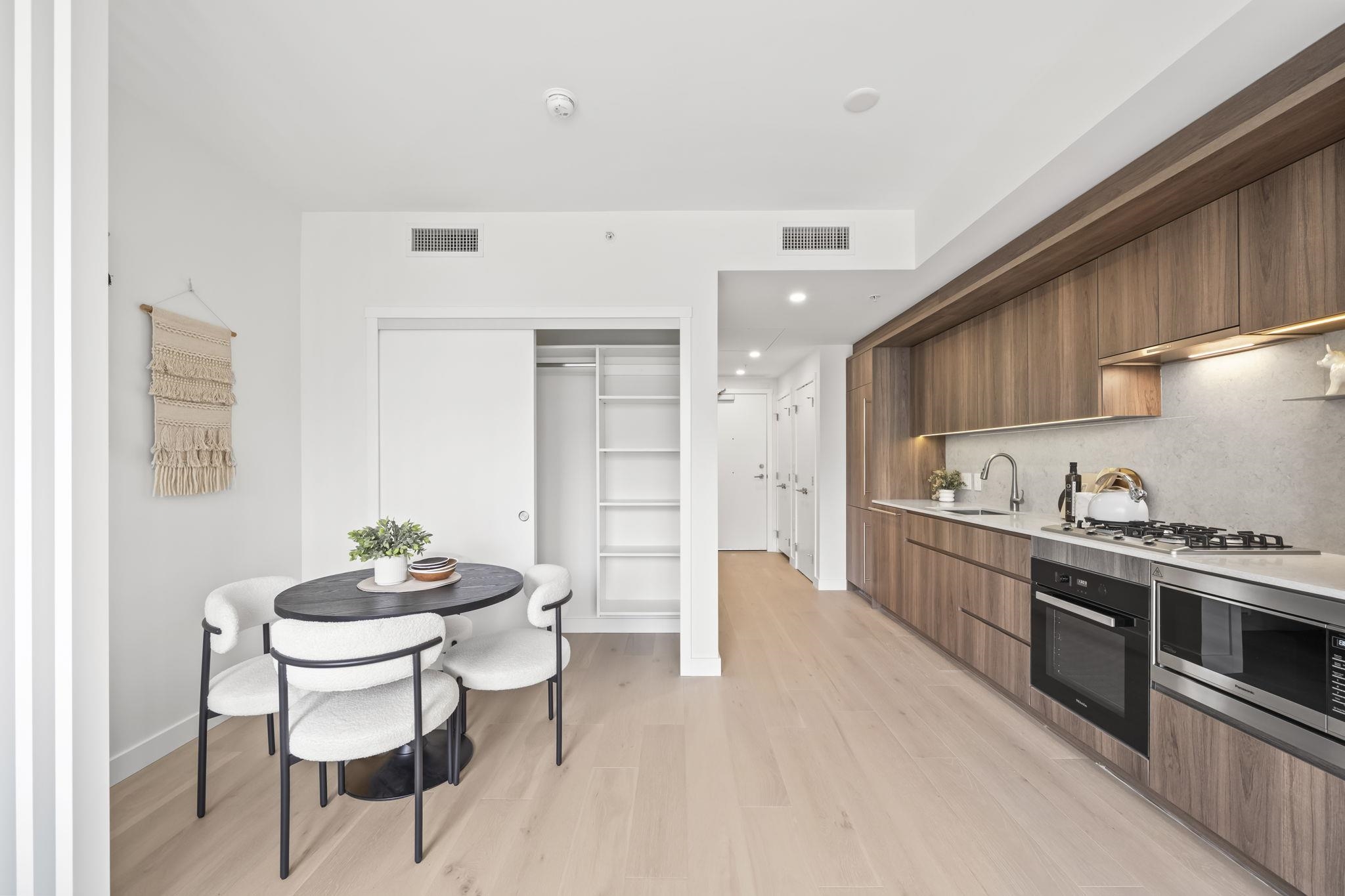 307 5212 Cambie Street - MLS&reg; # R3104292