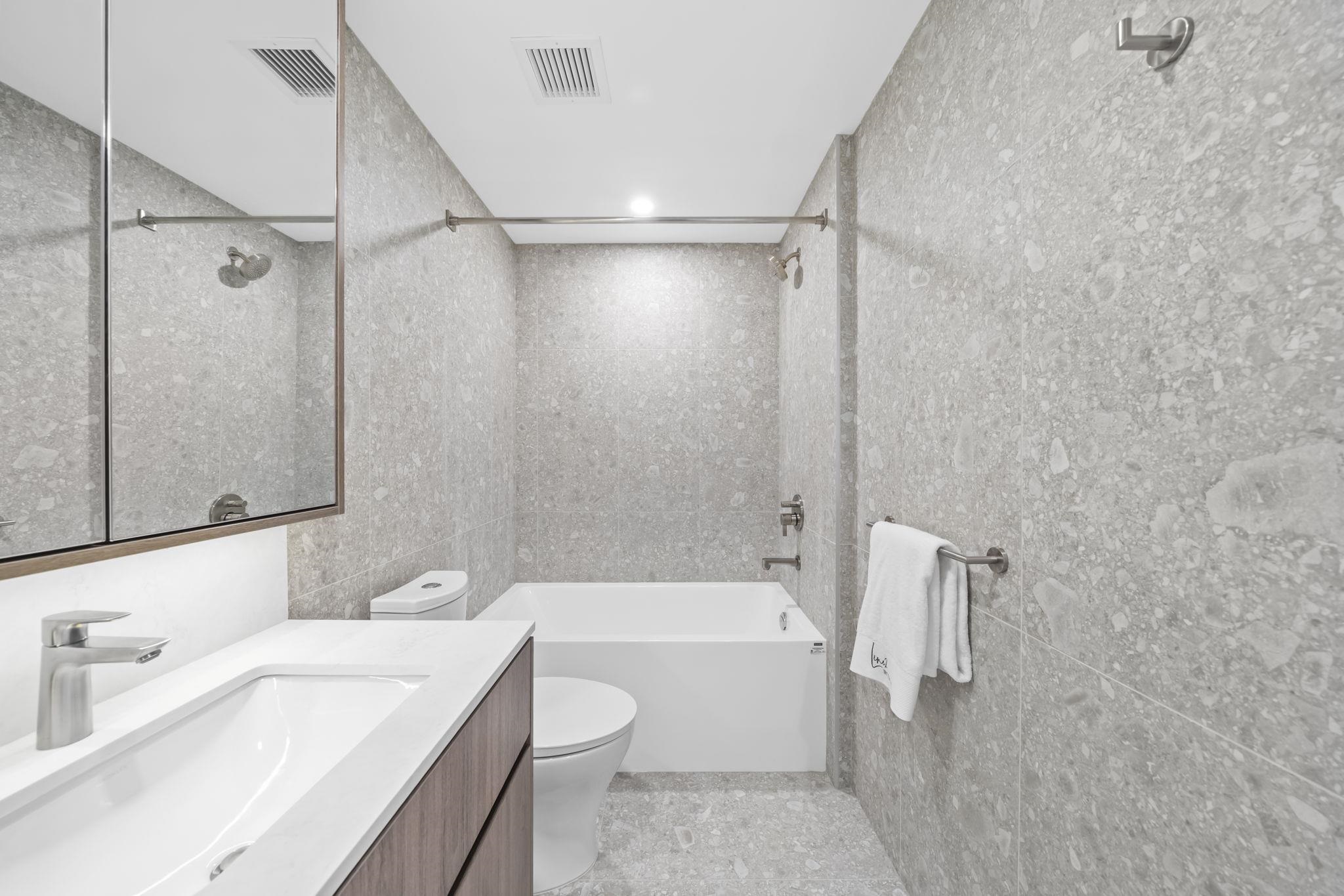 307 5212 Cambie Street - MLS&reg; # R3104292