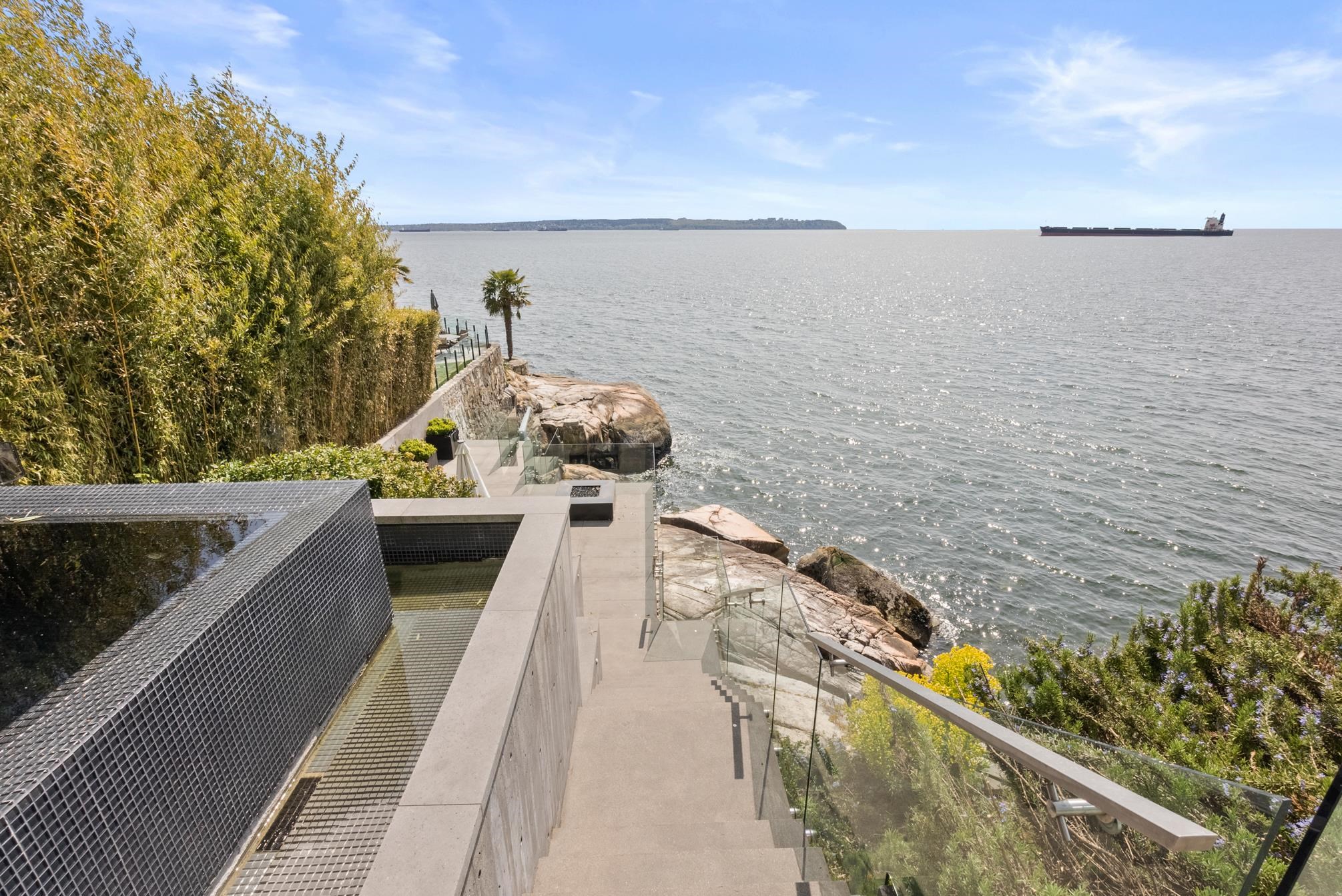  3906 Marine Drive - MLS&reg; # R3106810