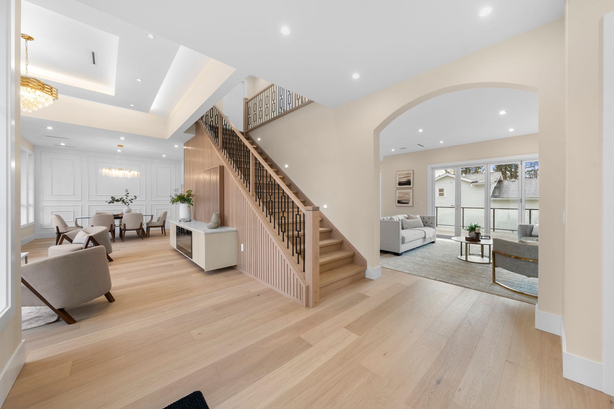  361 22nd Street - MLS&reg; # R3108347
