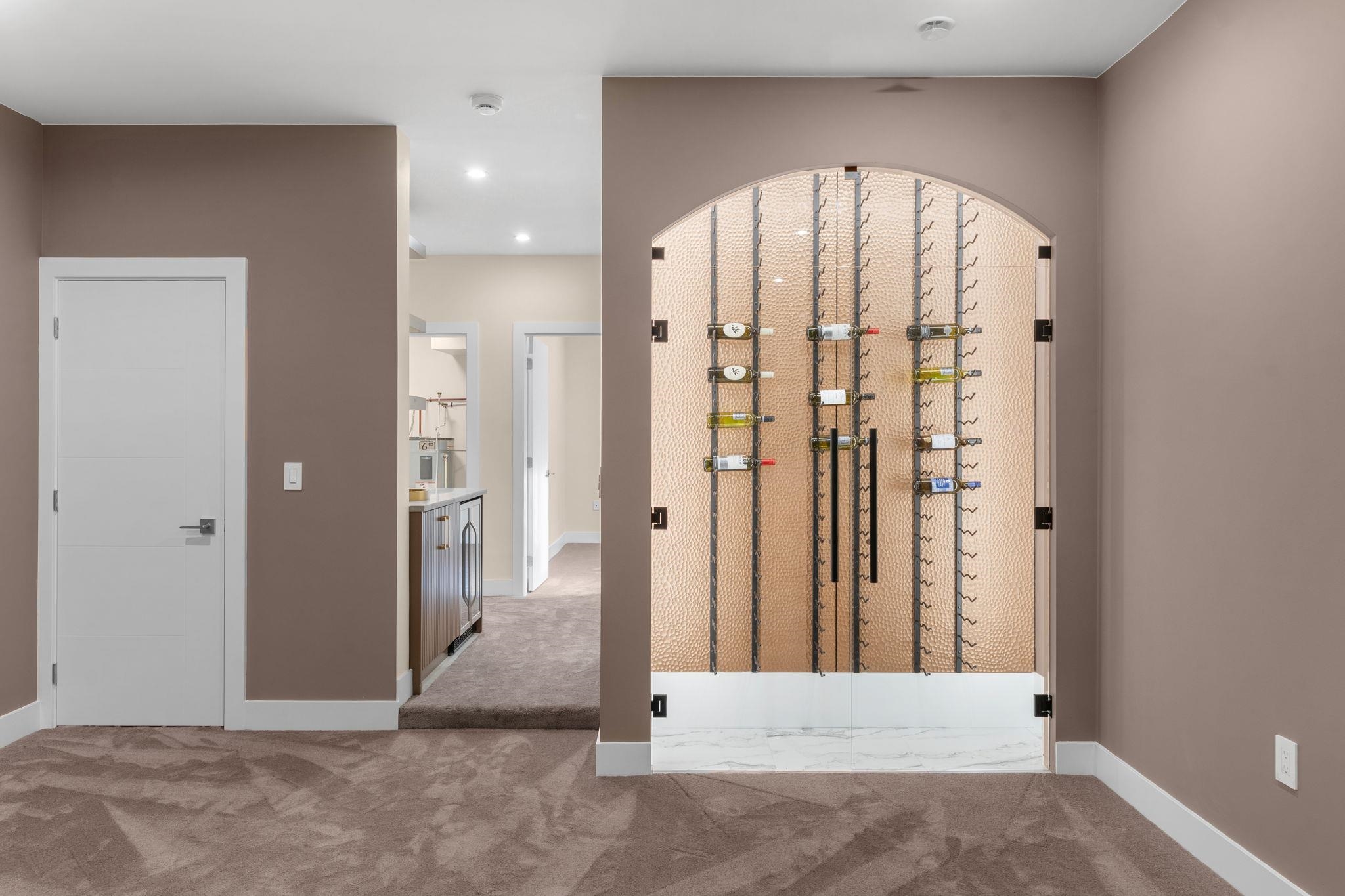  361 22nd Street - MLS&reg; # R3108347