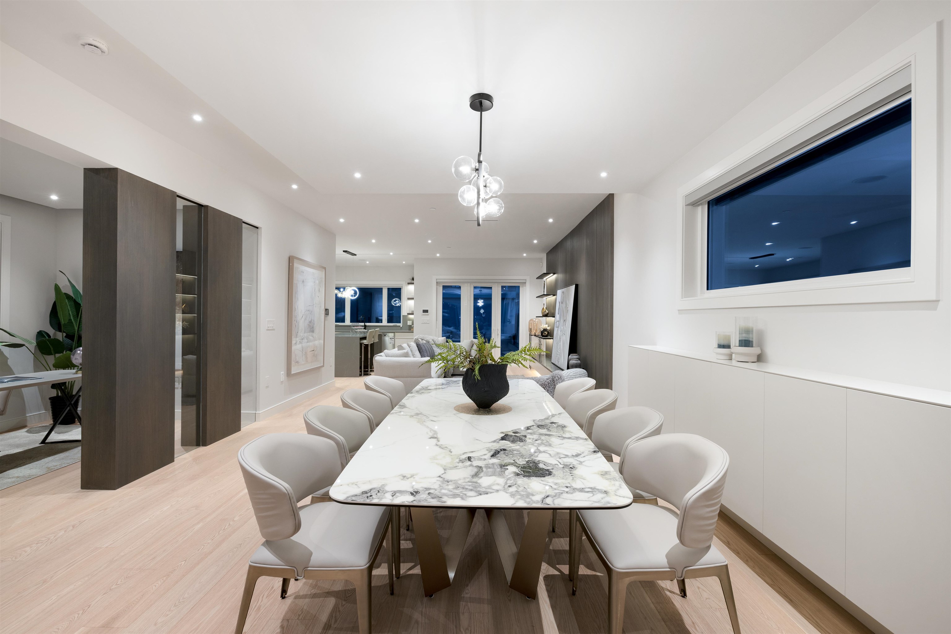  838 14th Street - MLS&reg; # R3110998