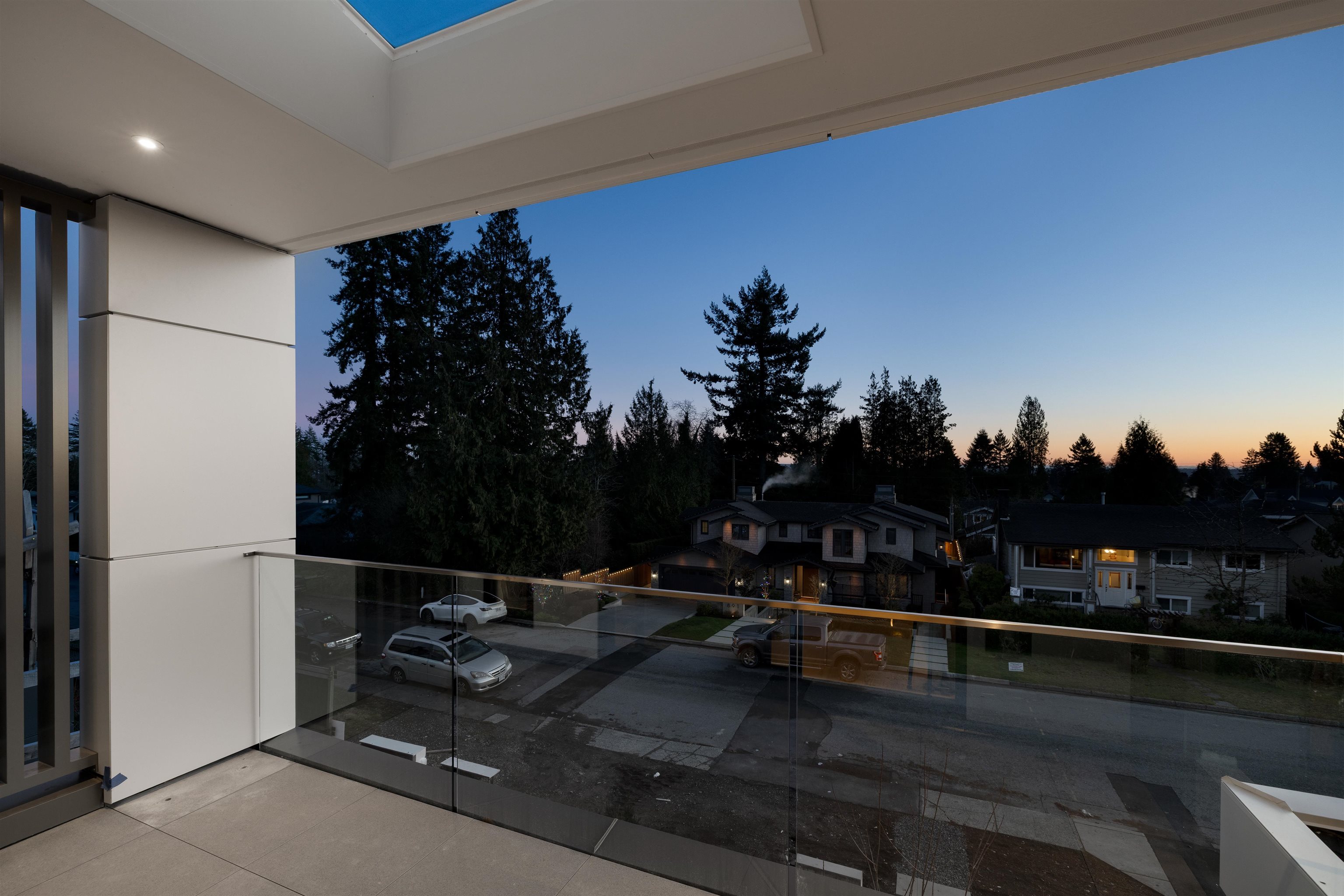  838 14th Street - MLS&reg; # R3110998