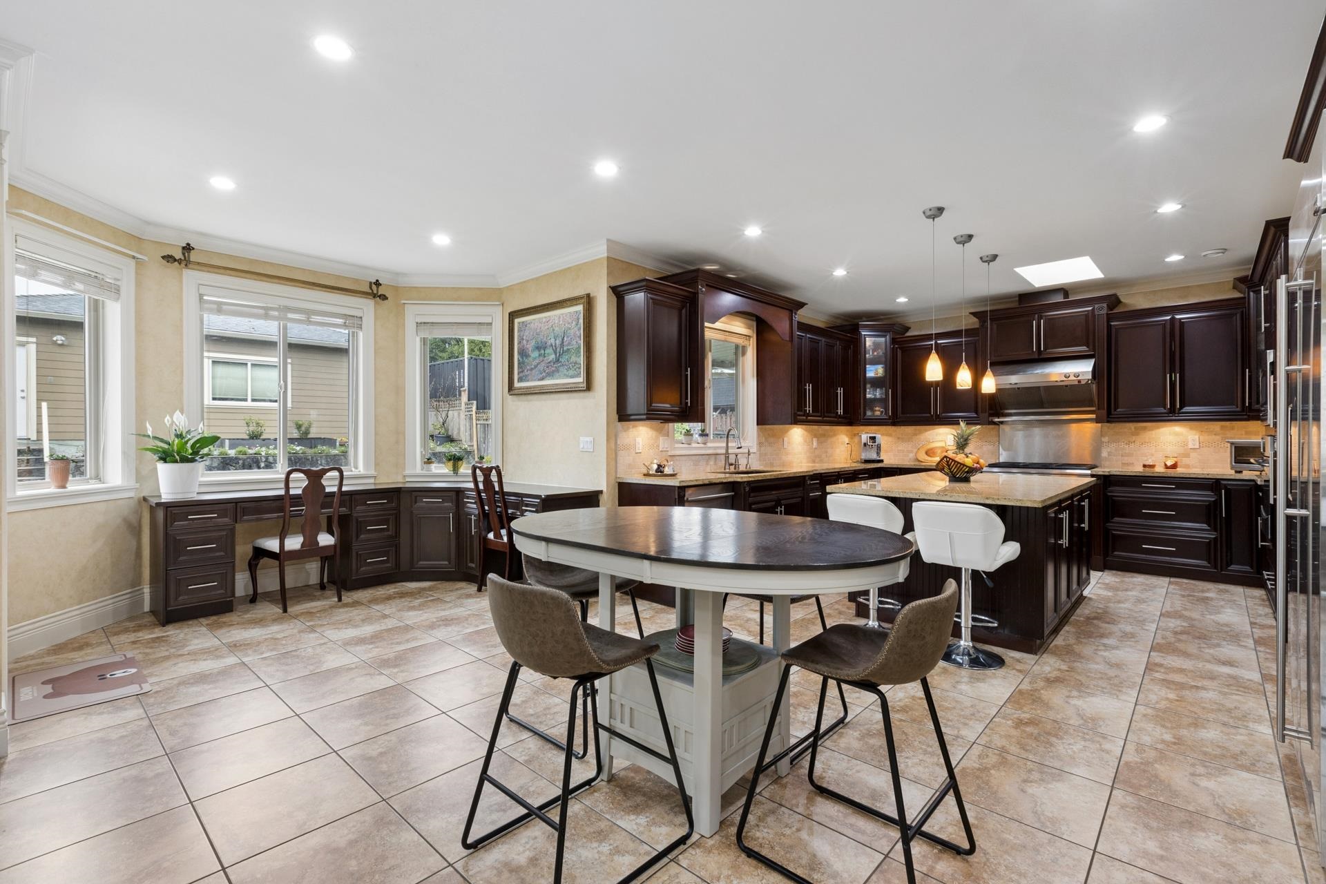  418 13th Street - MLS&reg; # R3112124